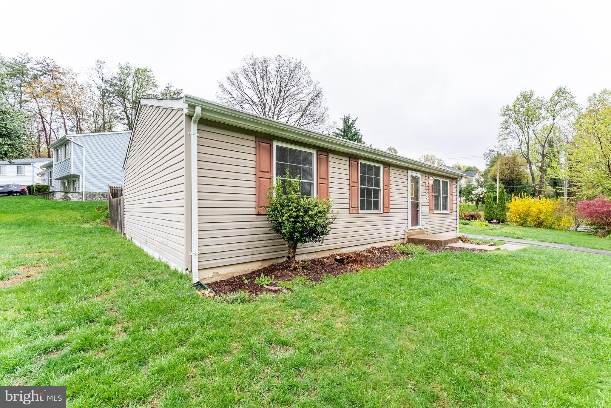 GOINS MANOR - Residential