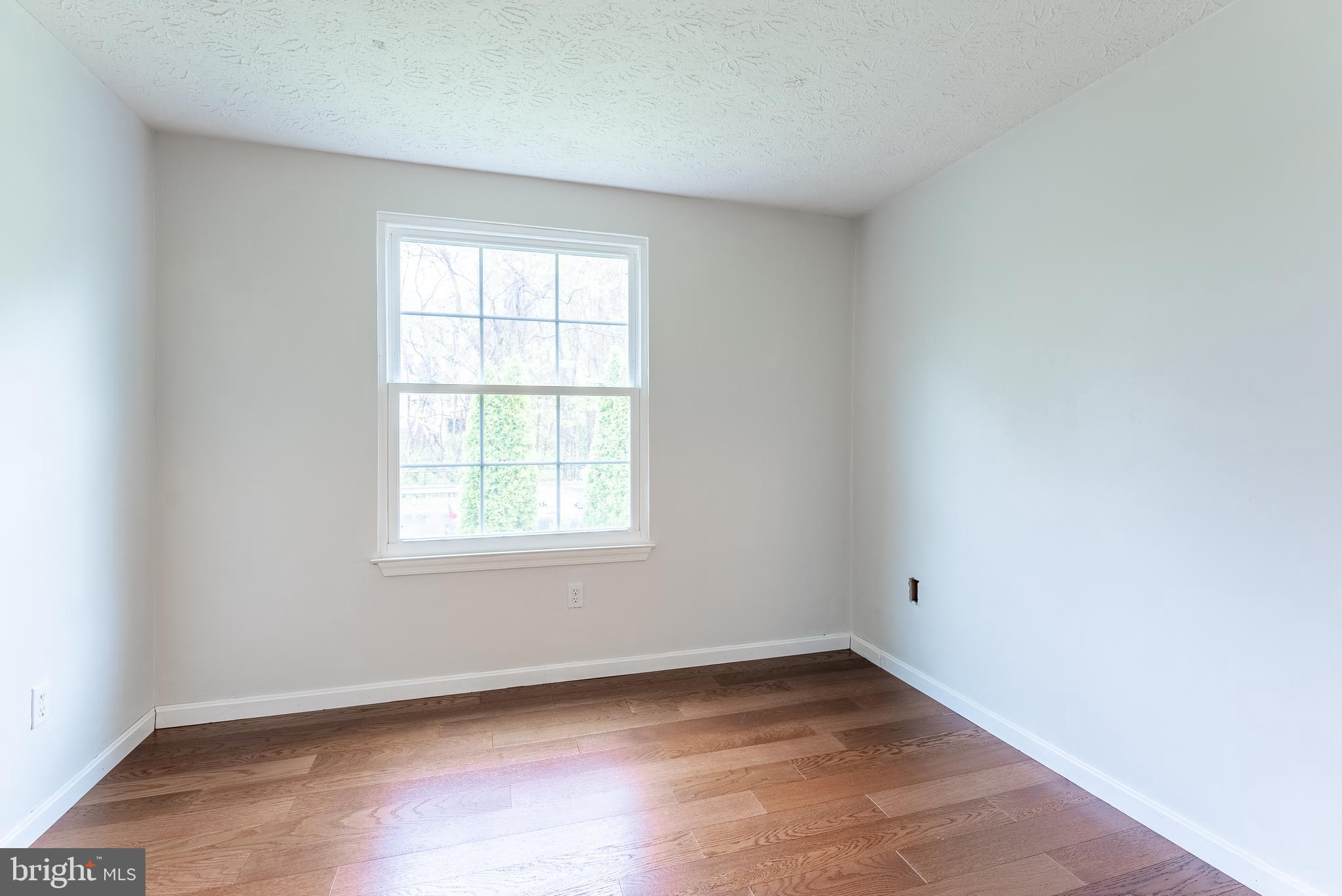 GOINS MANOR - Residential