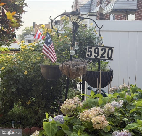 Townhouse For Sale - 5920 Penn Street<br/> Philadelphia County, PHILADELPHIA, PA 19149