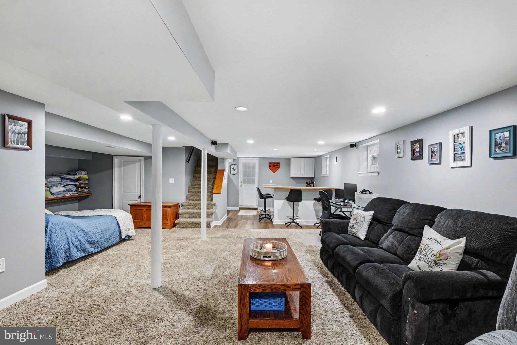 PARKTOWNE - Residential
