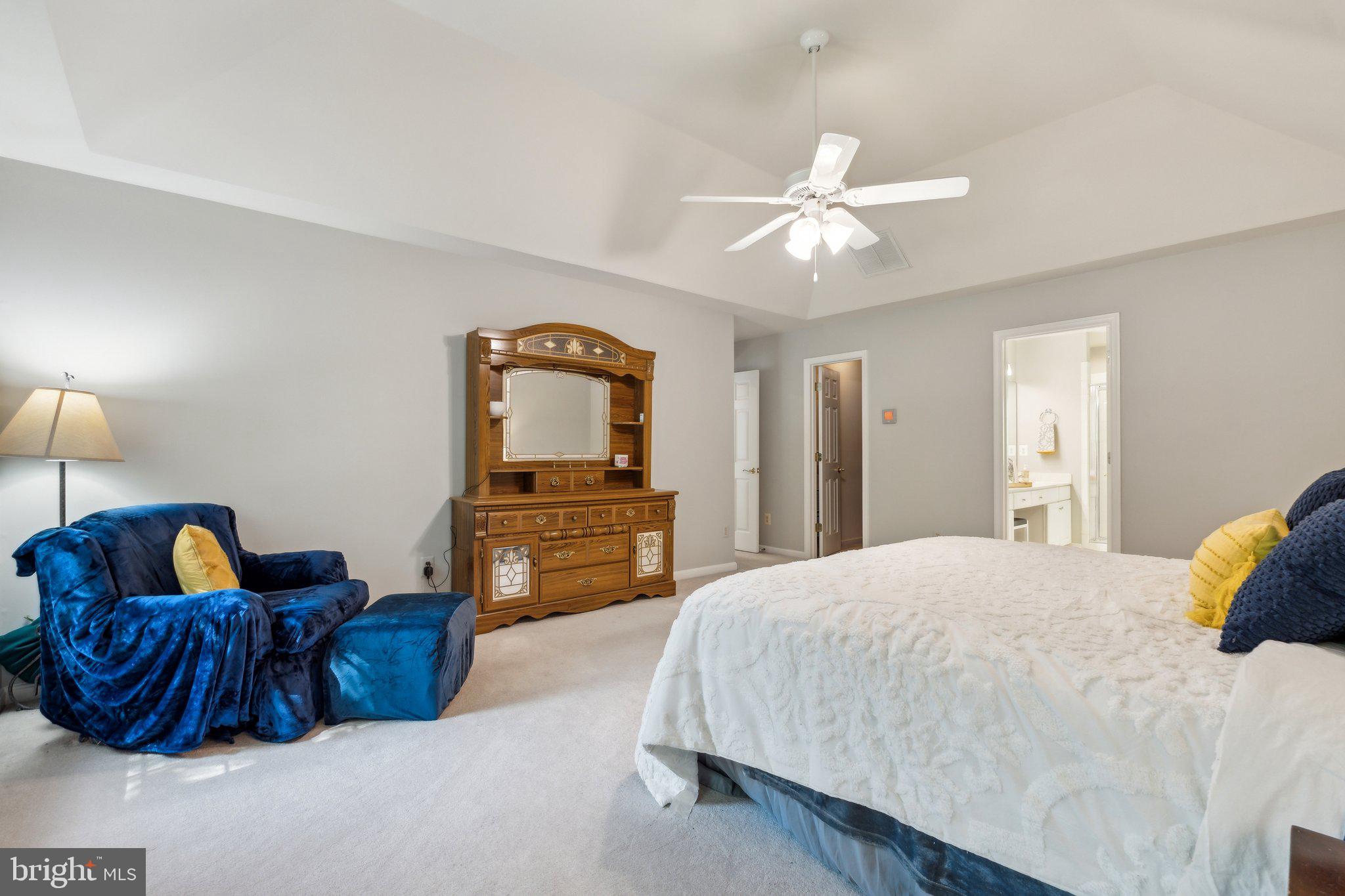 MEADOWBROOK WOODS - Residential