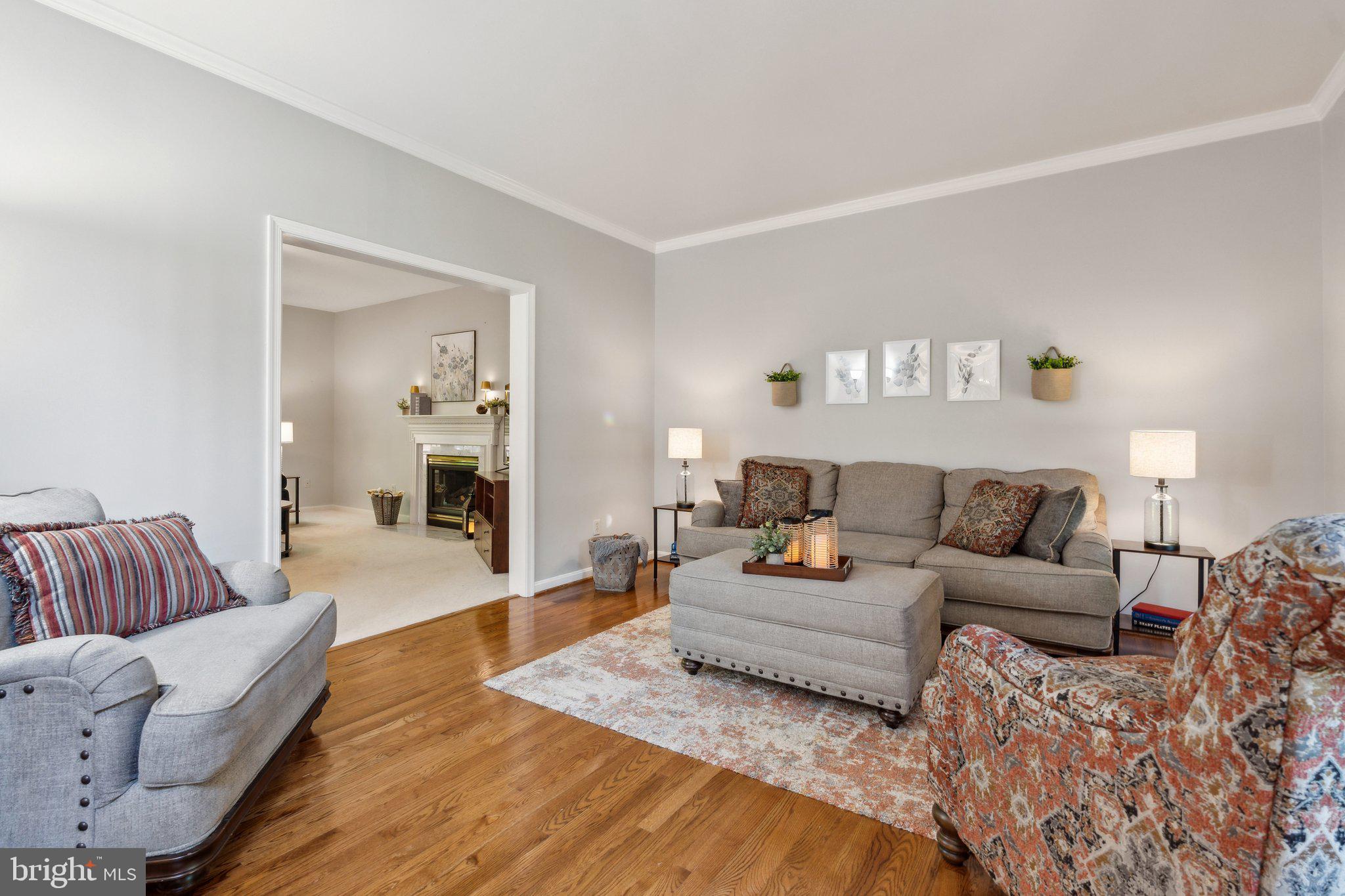 MEADOWBROOK WOODS - Residential