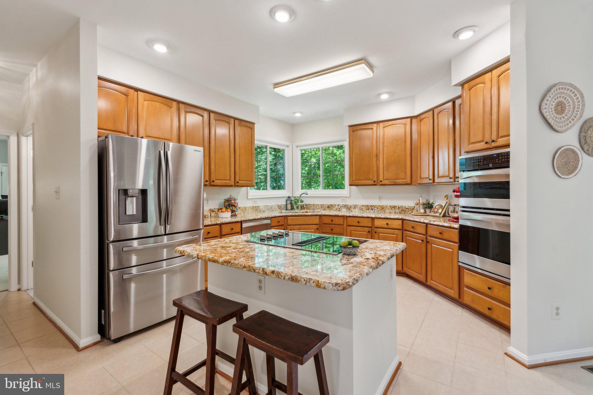 MEADOWBROOK WOODS - Residential