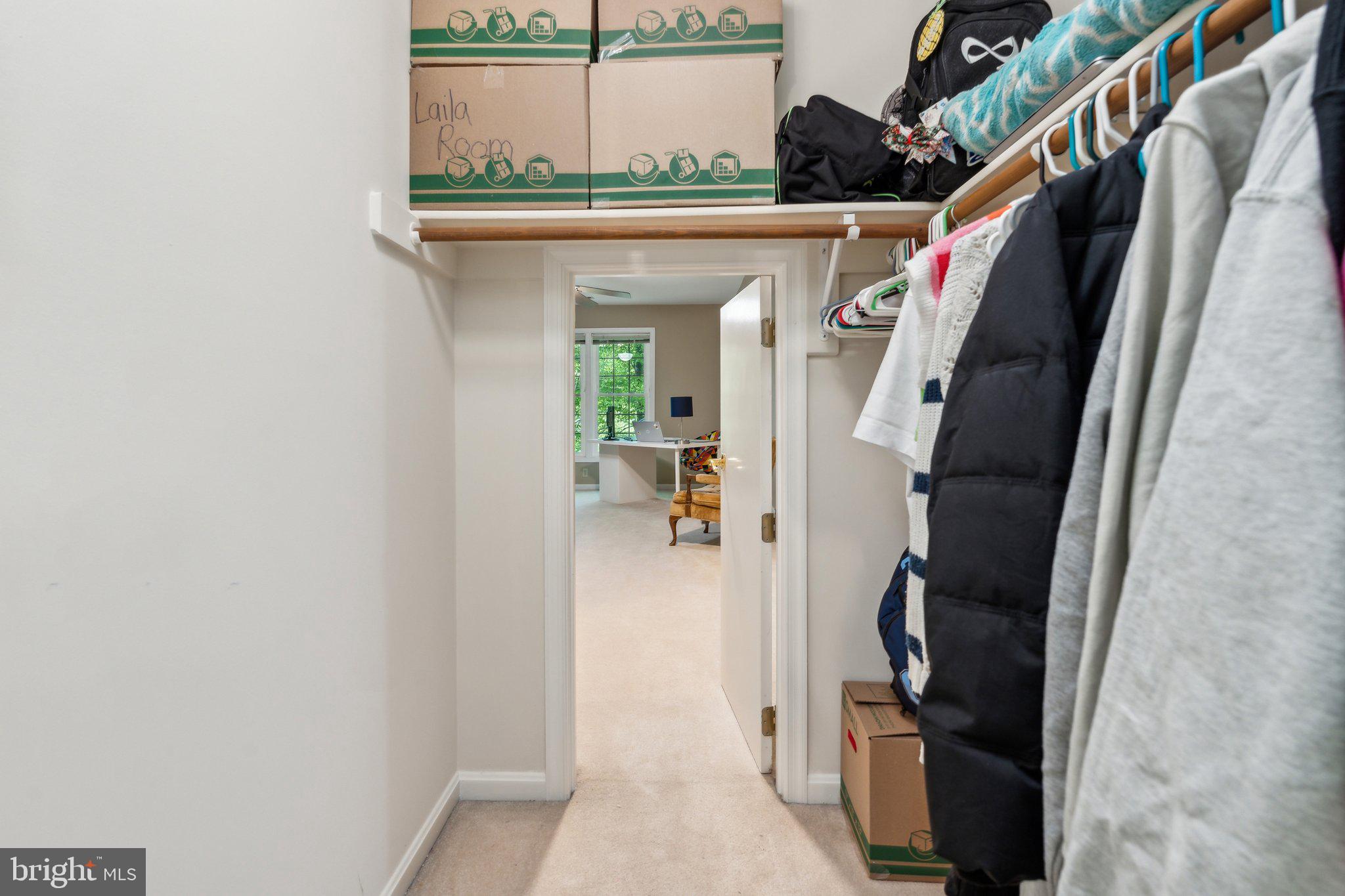 MEADOWBROOK WOODS - Residential