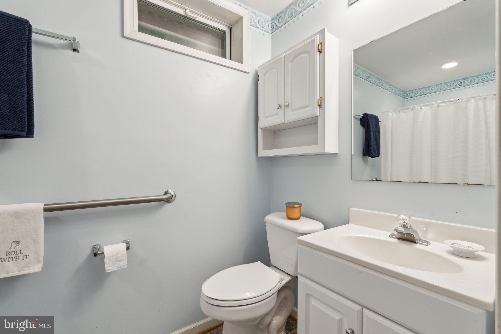 MEADOWBROOK WOODS - Residential