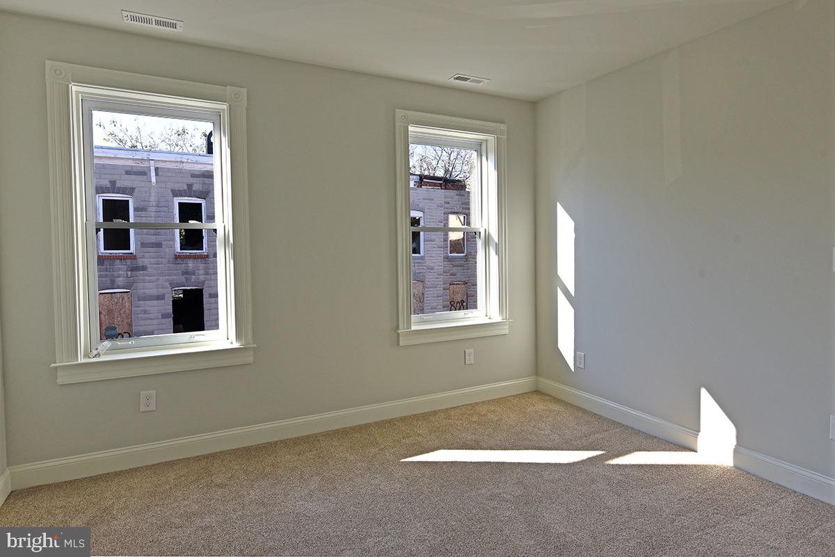 BIDDLE STREET - Residential