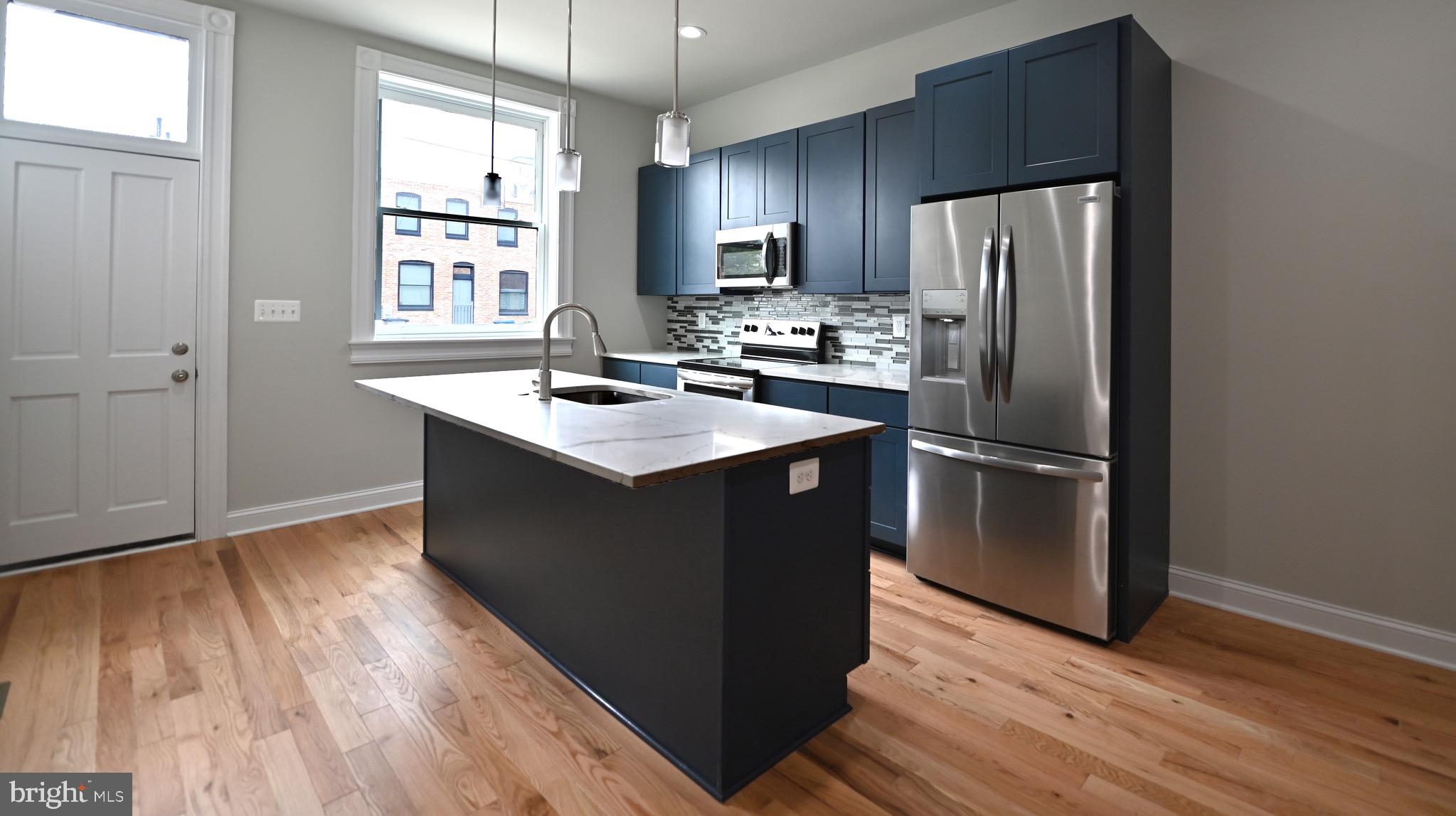 BIDDLE STREET - Residential