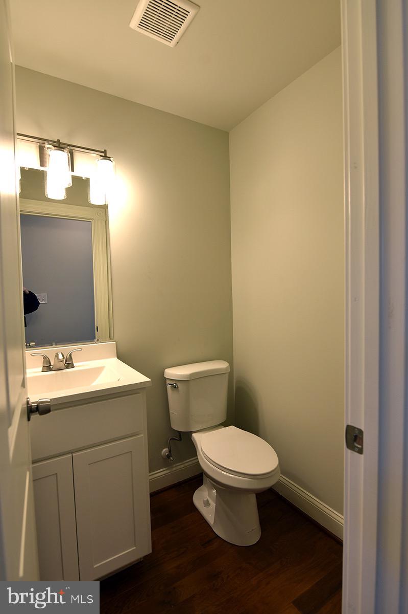 BIDDLE STREET - Residential