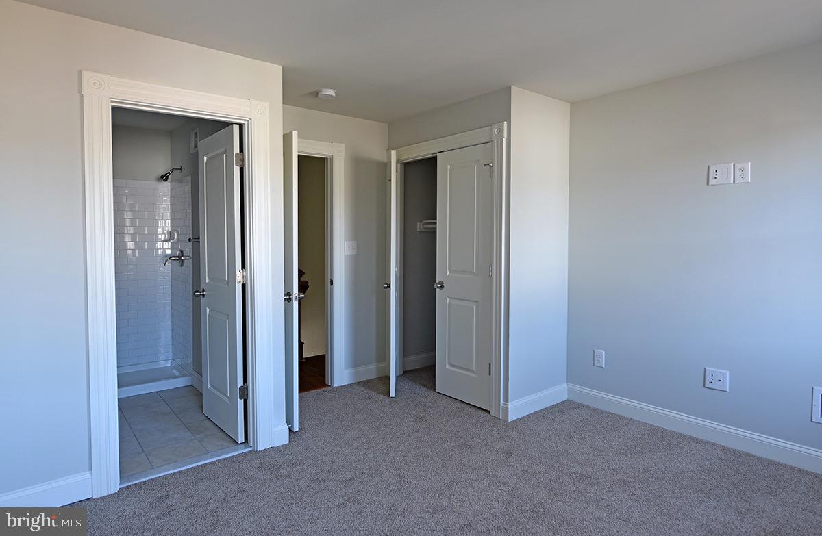 BIDDLE STREET - Residential