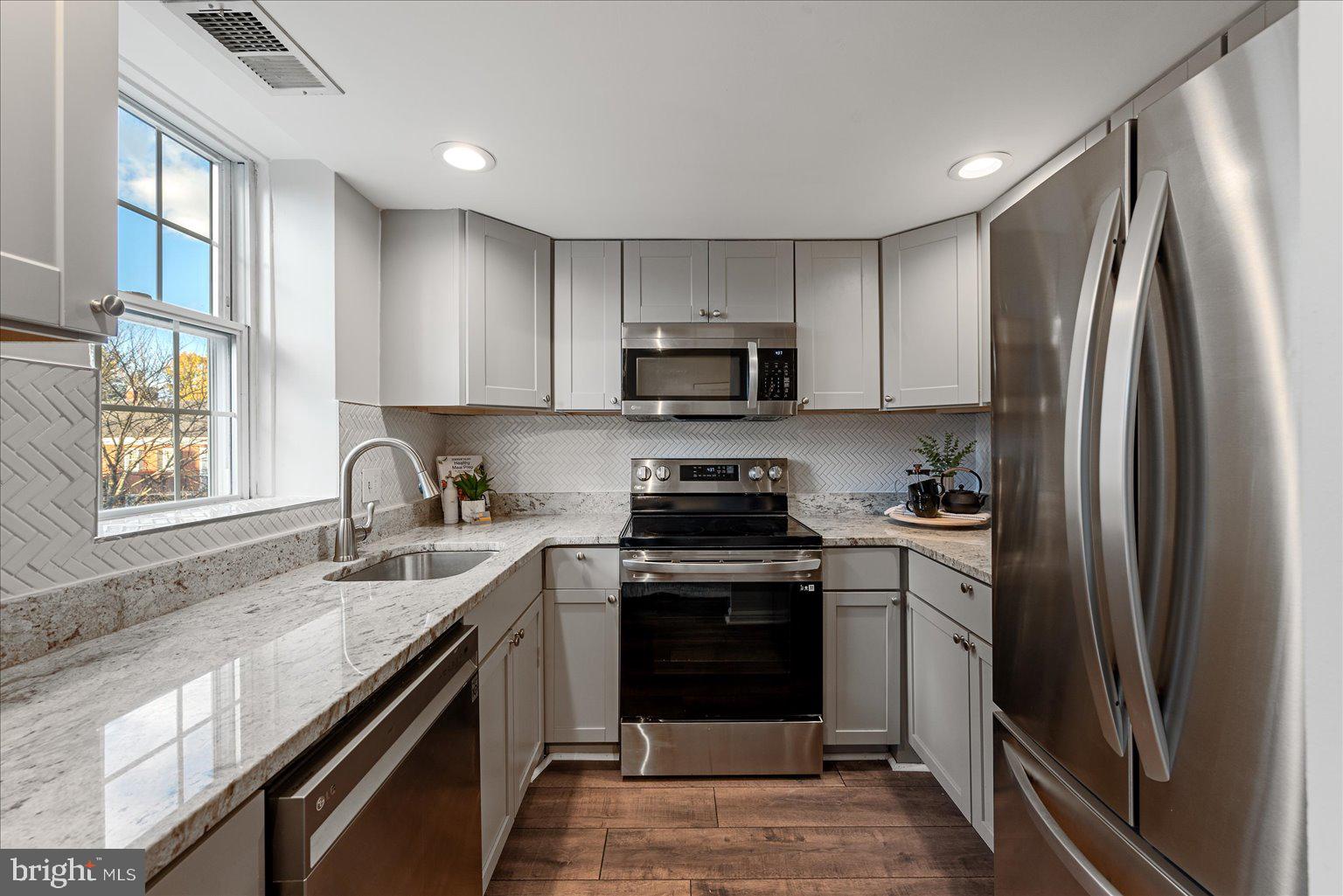 2950 S COLUMBUS STREET C1