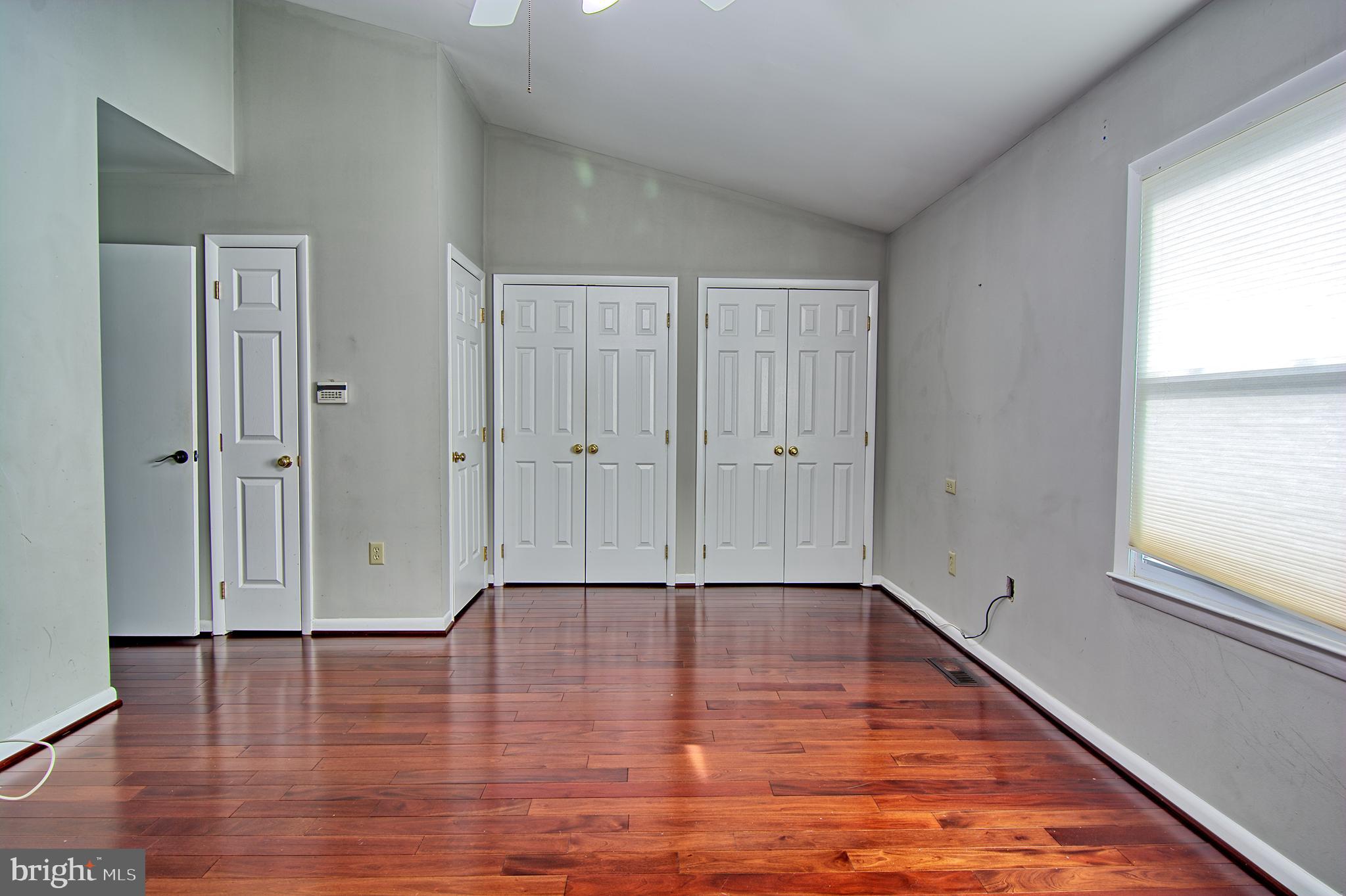 SUMMIT RIDGE - Residential