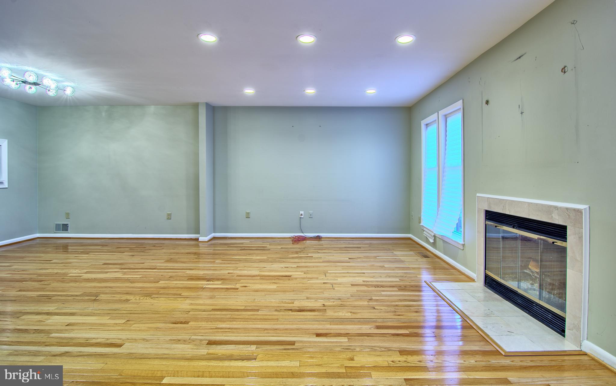 SUMMIT RIDGE - Residential