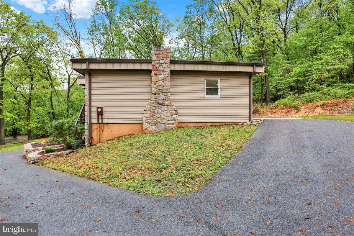 250 SKYLINE DRIVE