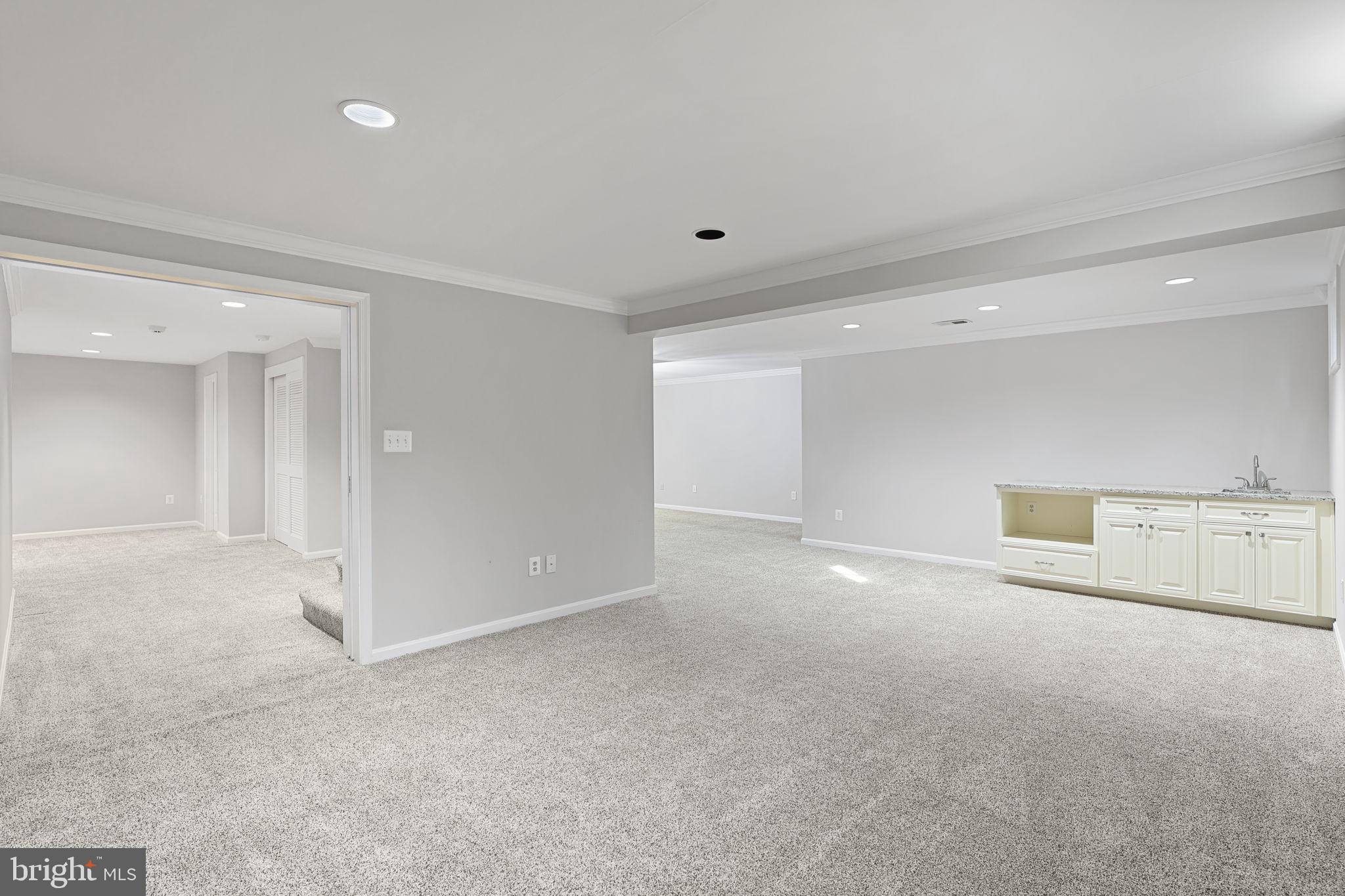 FRANKLIN OAKS - Residential