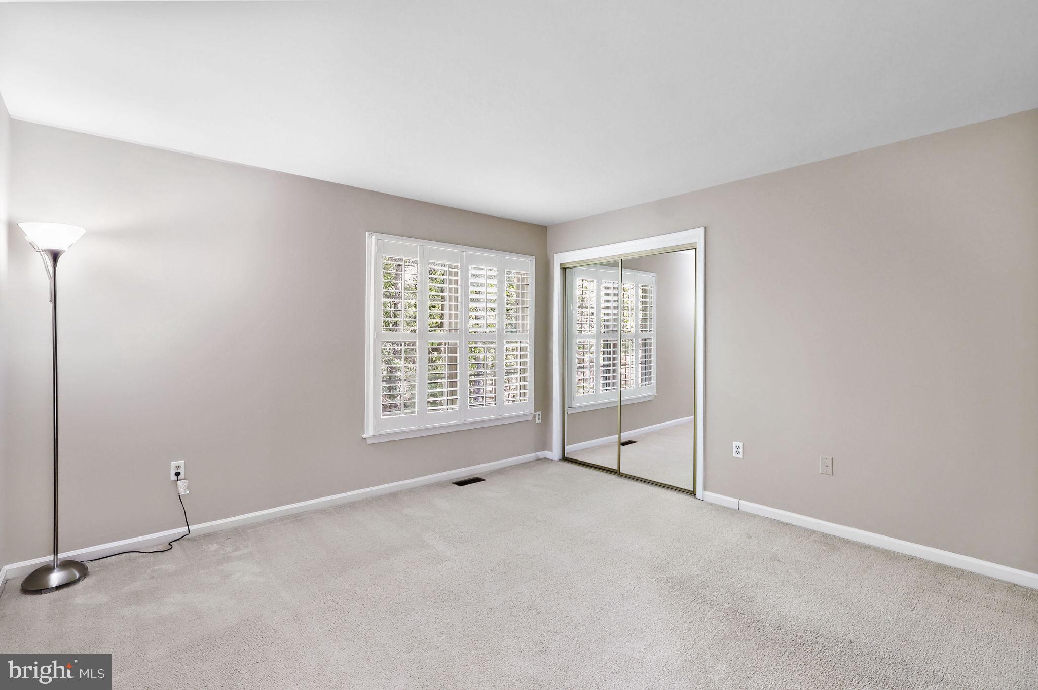 FRANKLIN OAKS - Residential