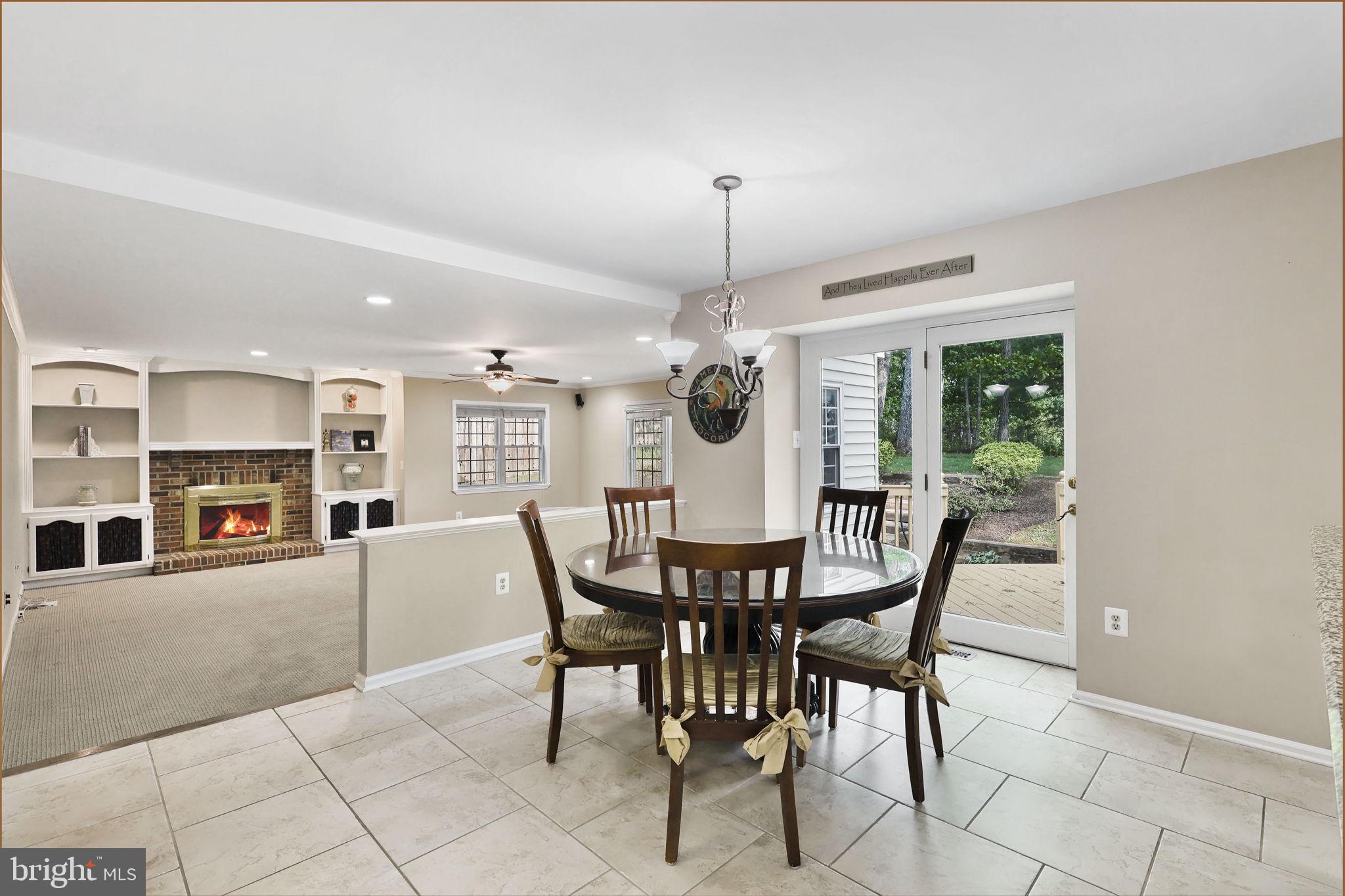 FRANKLIN OAKS - Residential
