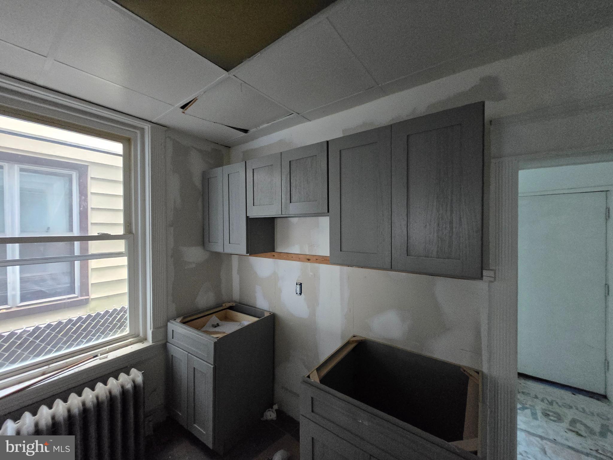 PHILADELPHIA (WEST) - Residential