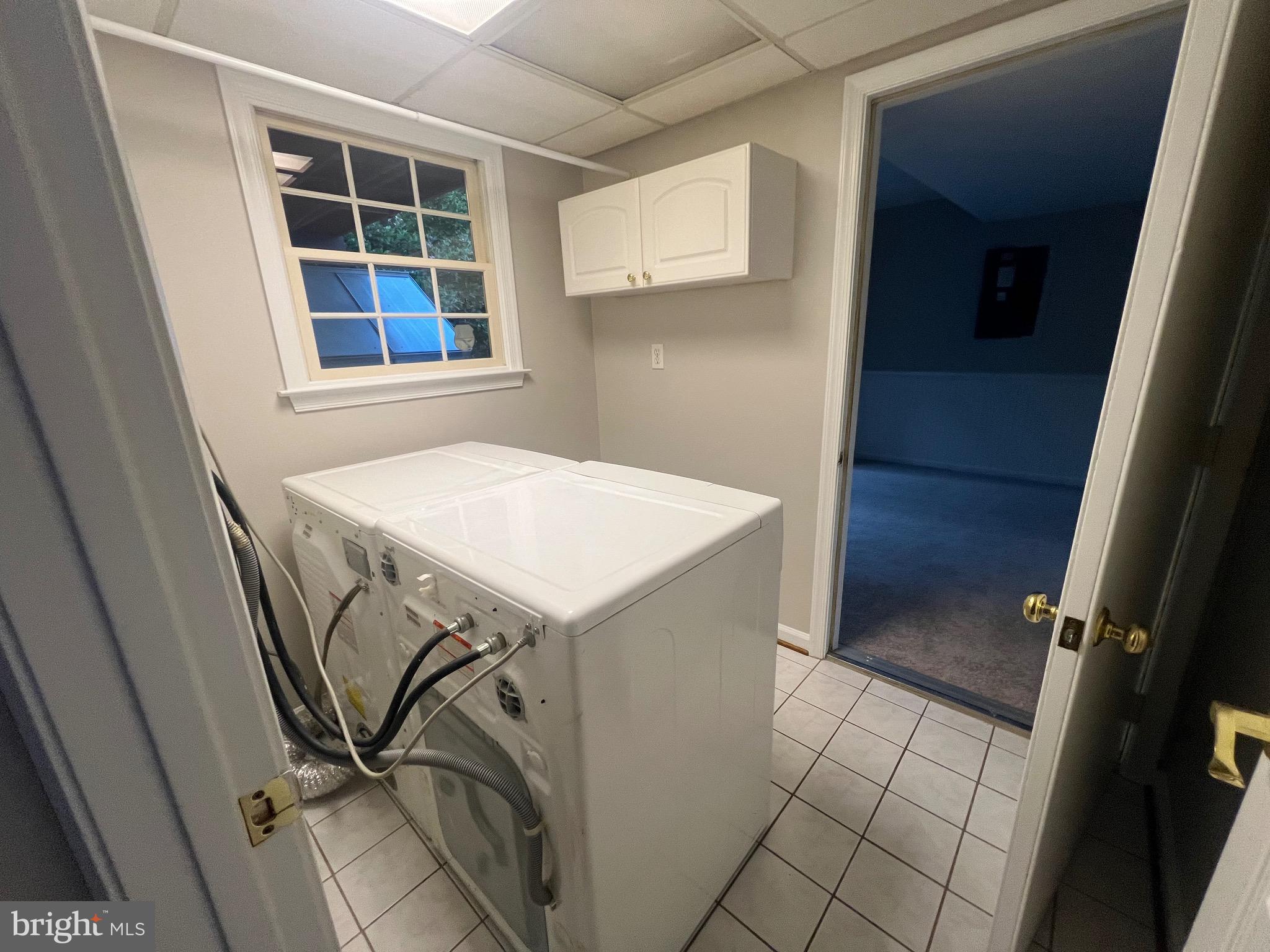 SOUTHVIEW - Residential Lease