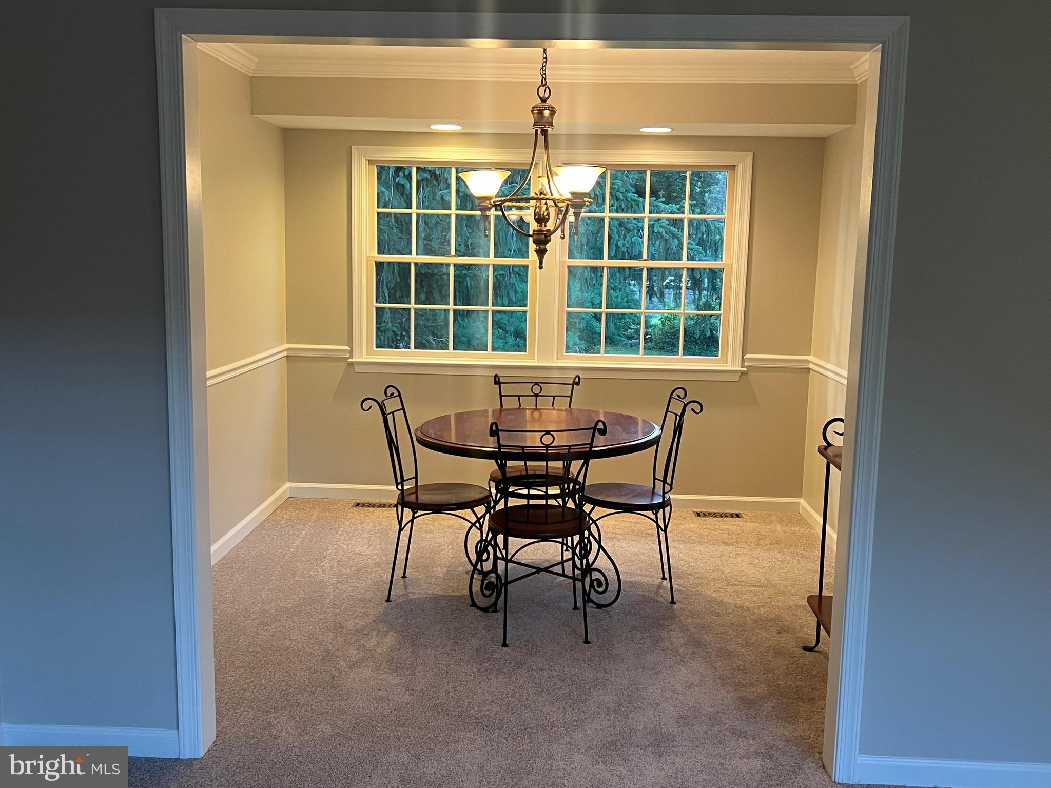 SOUTHVIEW - Residential Lease