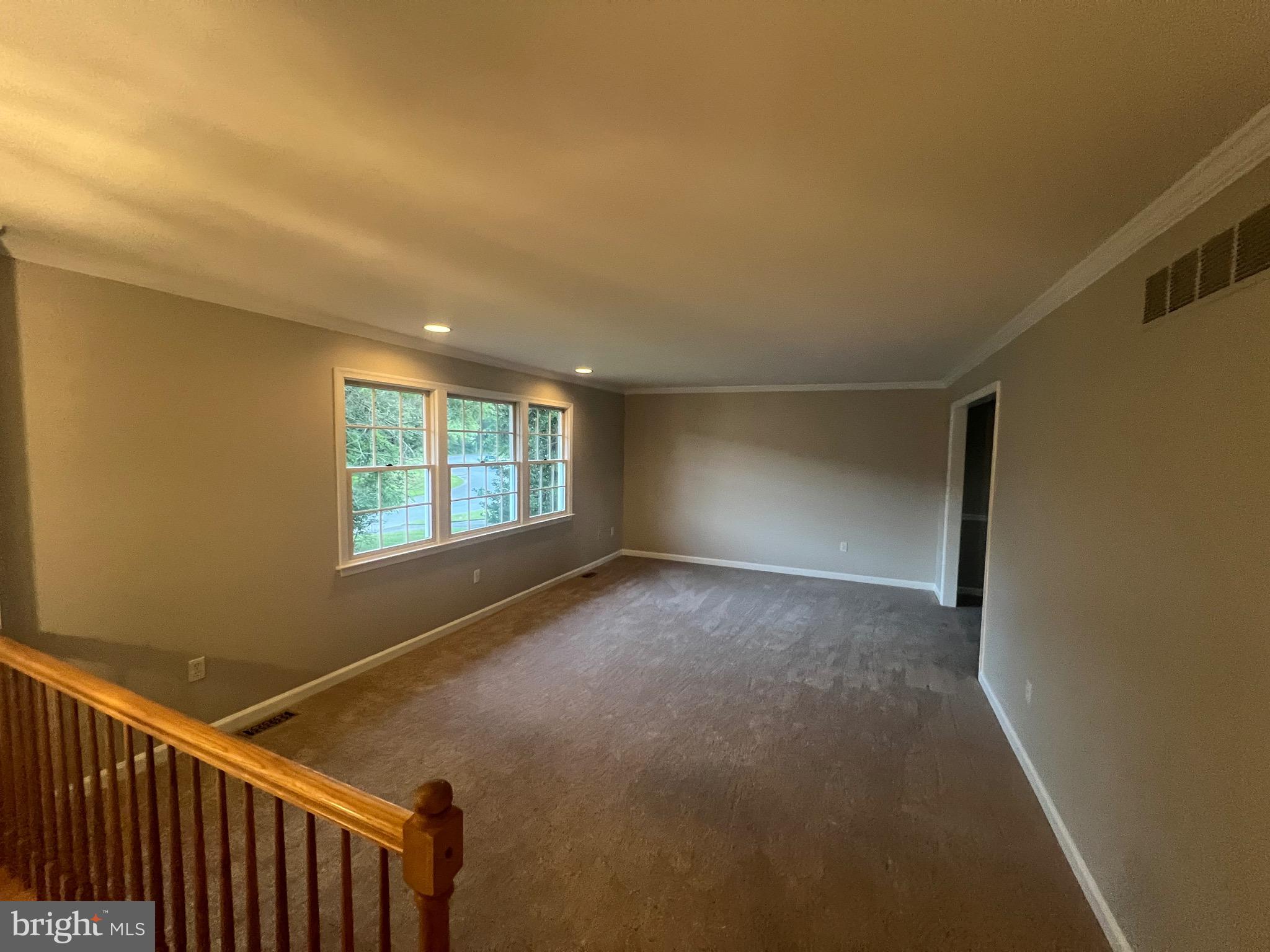 SOUTHVIEW - Residential Lease