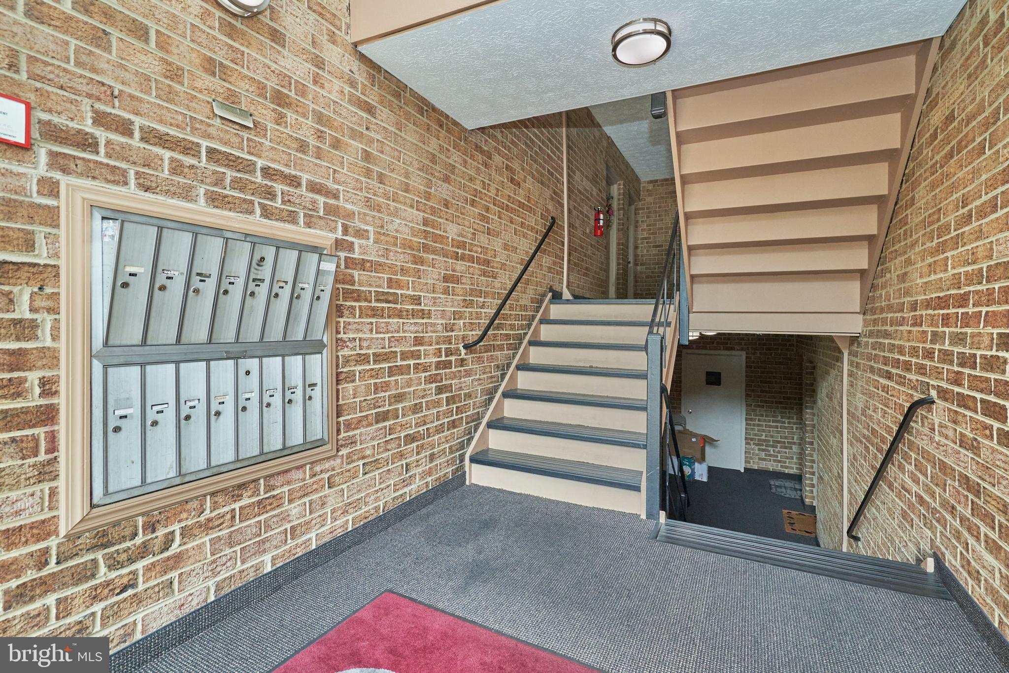 CHERRY GLEN CONDOS - Residential