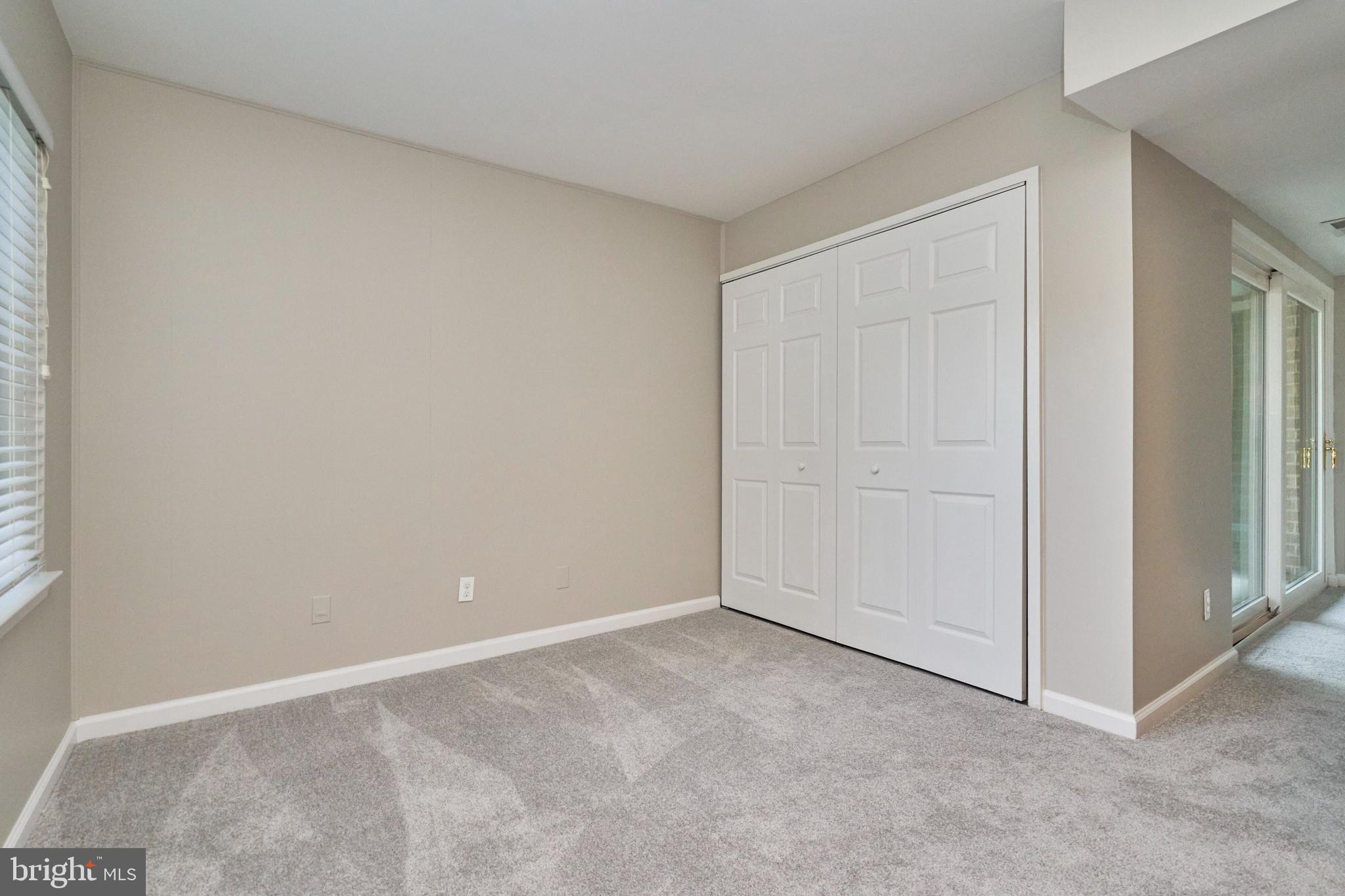 CHERRY GLEN CONDOS - Residential