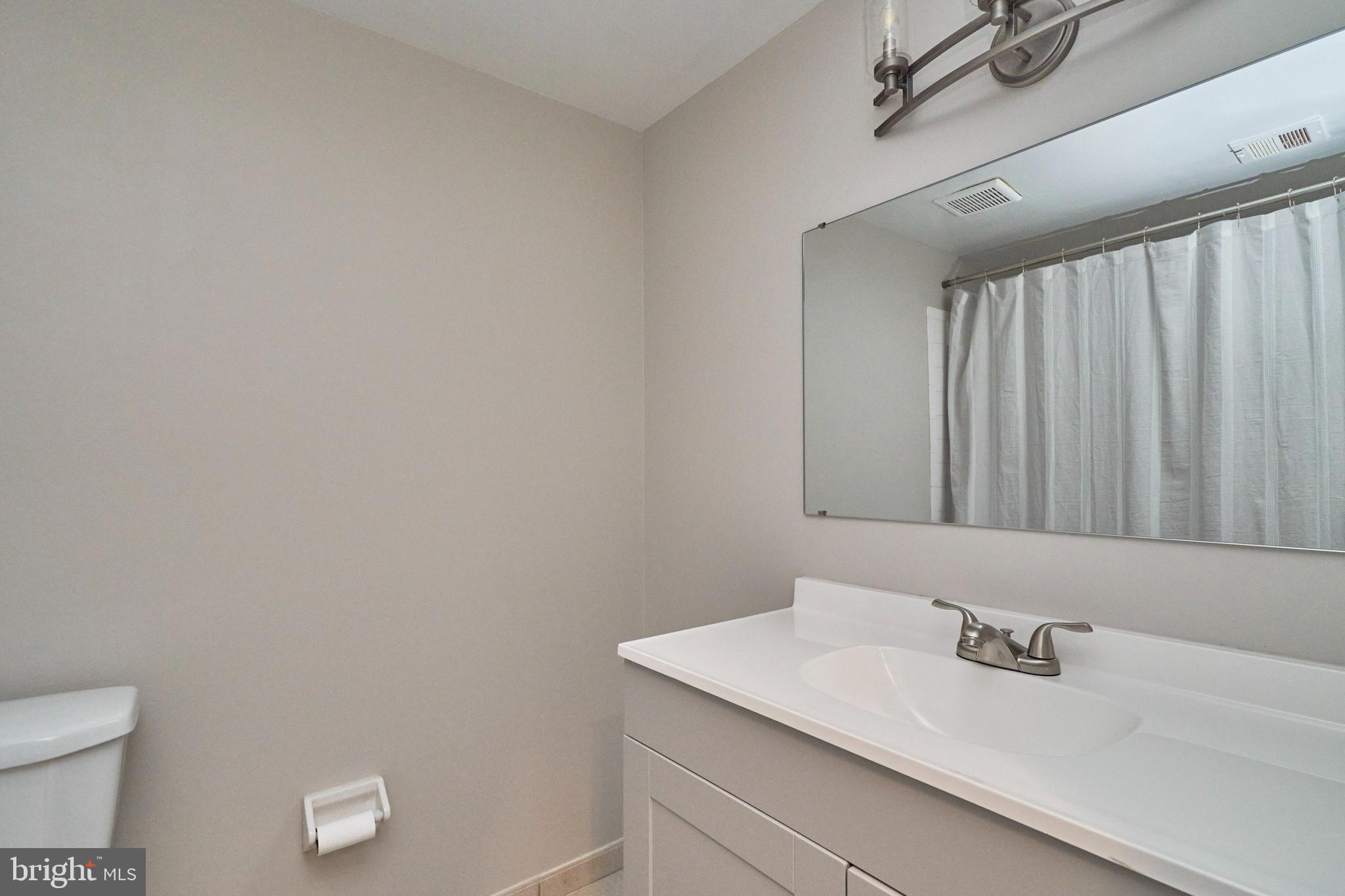 CHERRY GLEN CONDOS - Residential