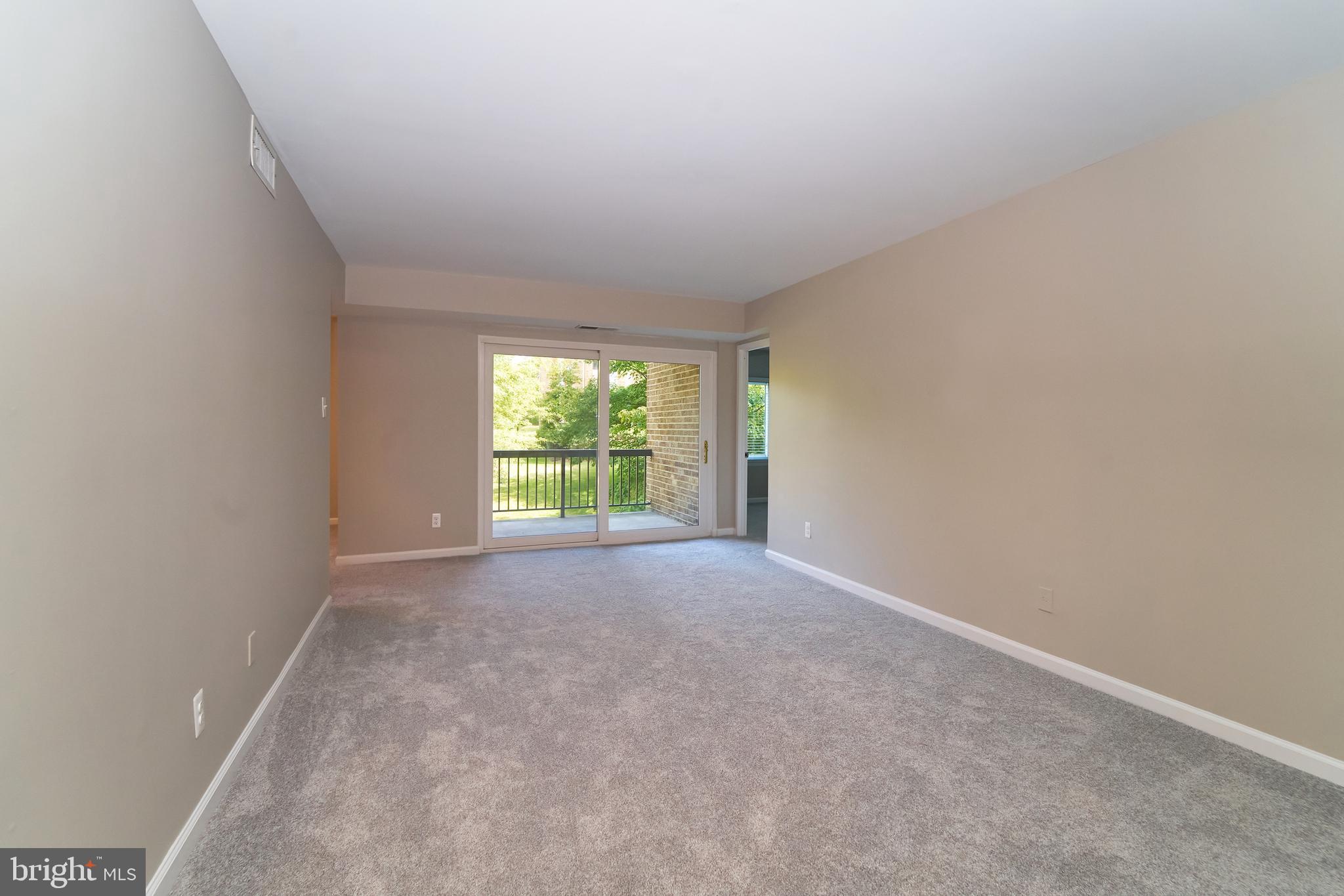 CHERRY GLEN CONDOS - Residential