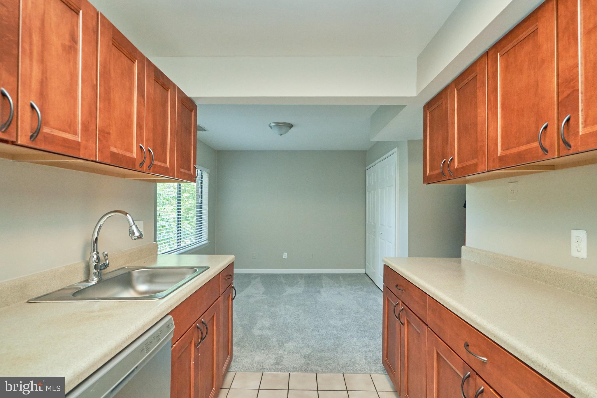 CHERRY GLEN CONDOS - Residential