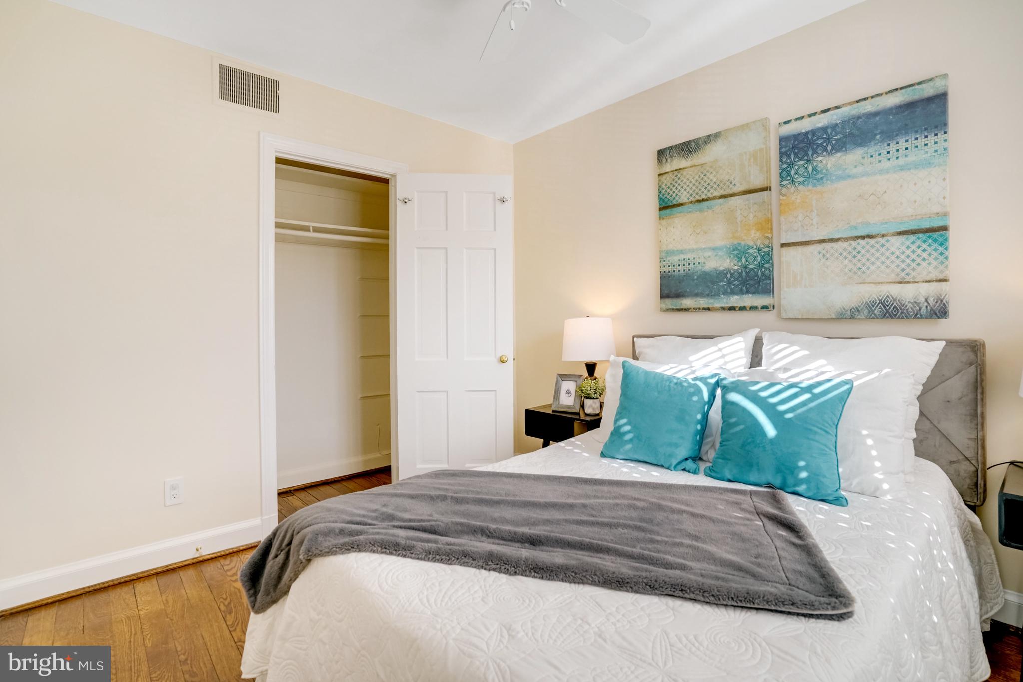 YATES GARDENS - Residential