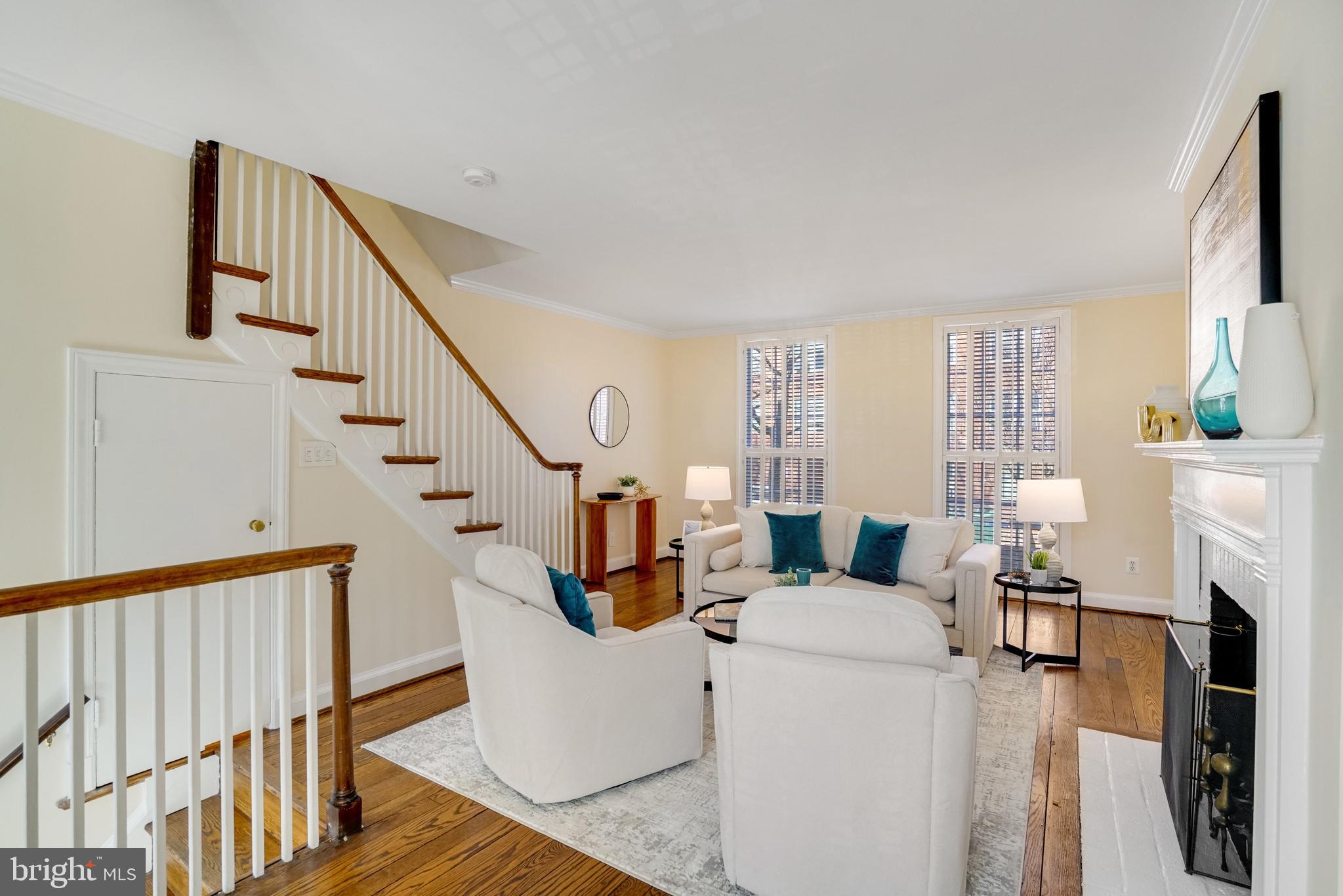 YATES GARDENS - Residential