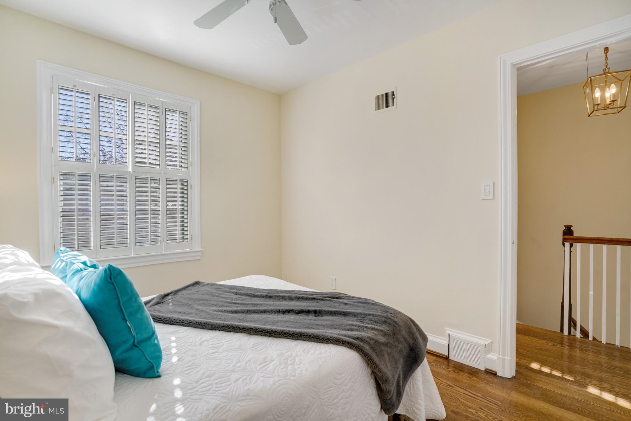 YATES GARDENS - Residential