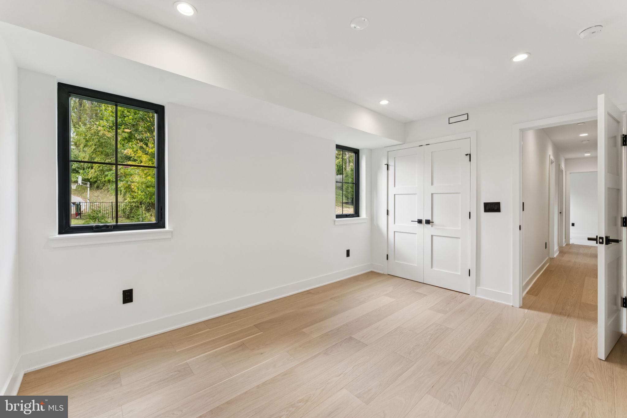 RUNNYMEADE FARMS - Residential