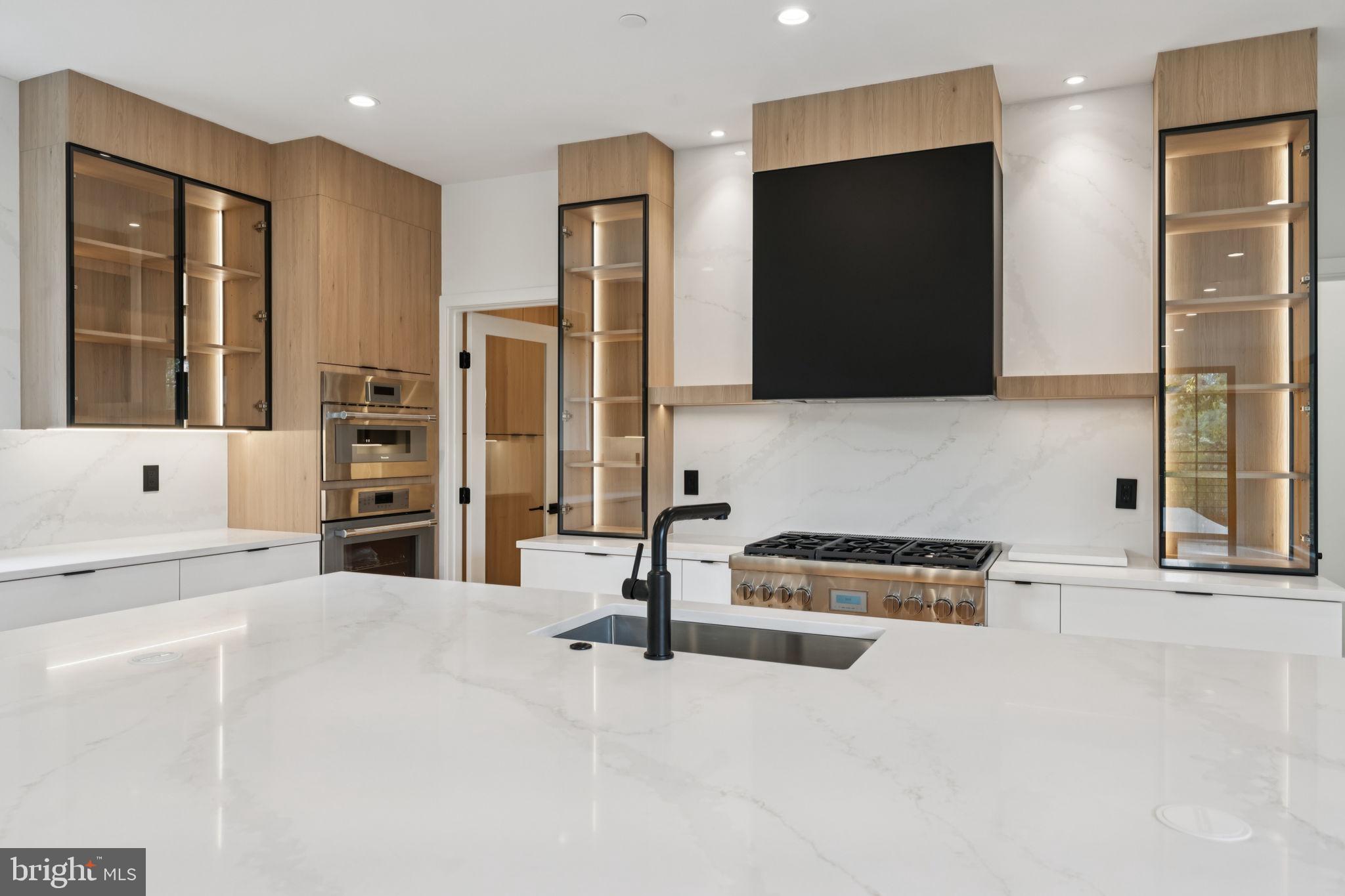 RUNNYMEADE FARMS - Residential