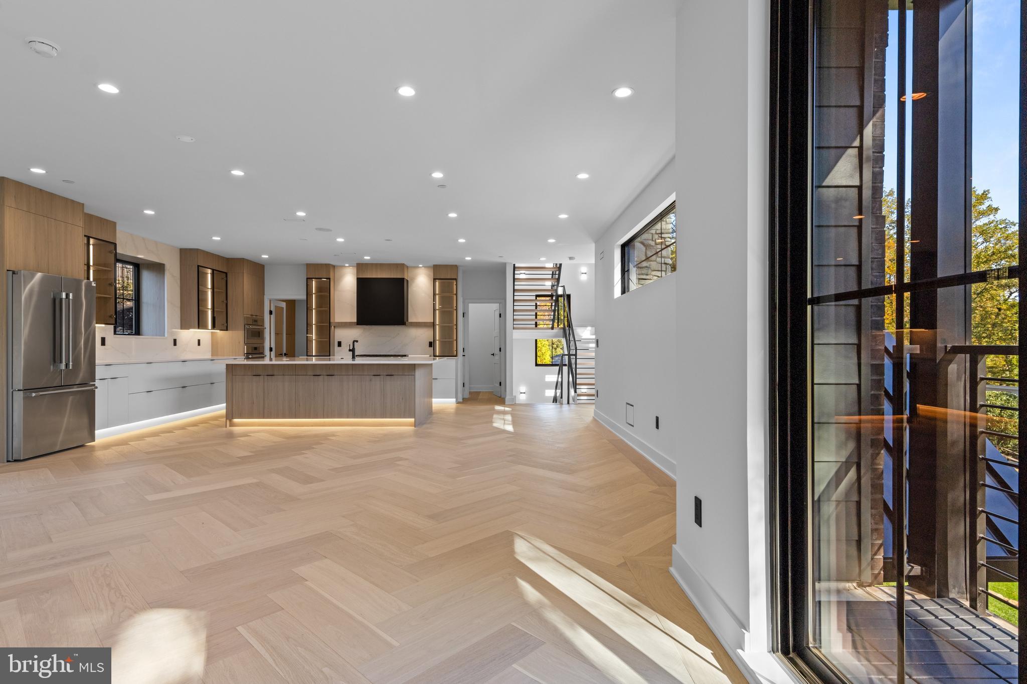 RUNNYMEADE FARMS - Residential