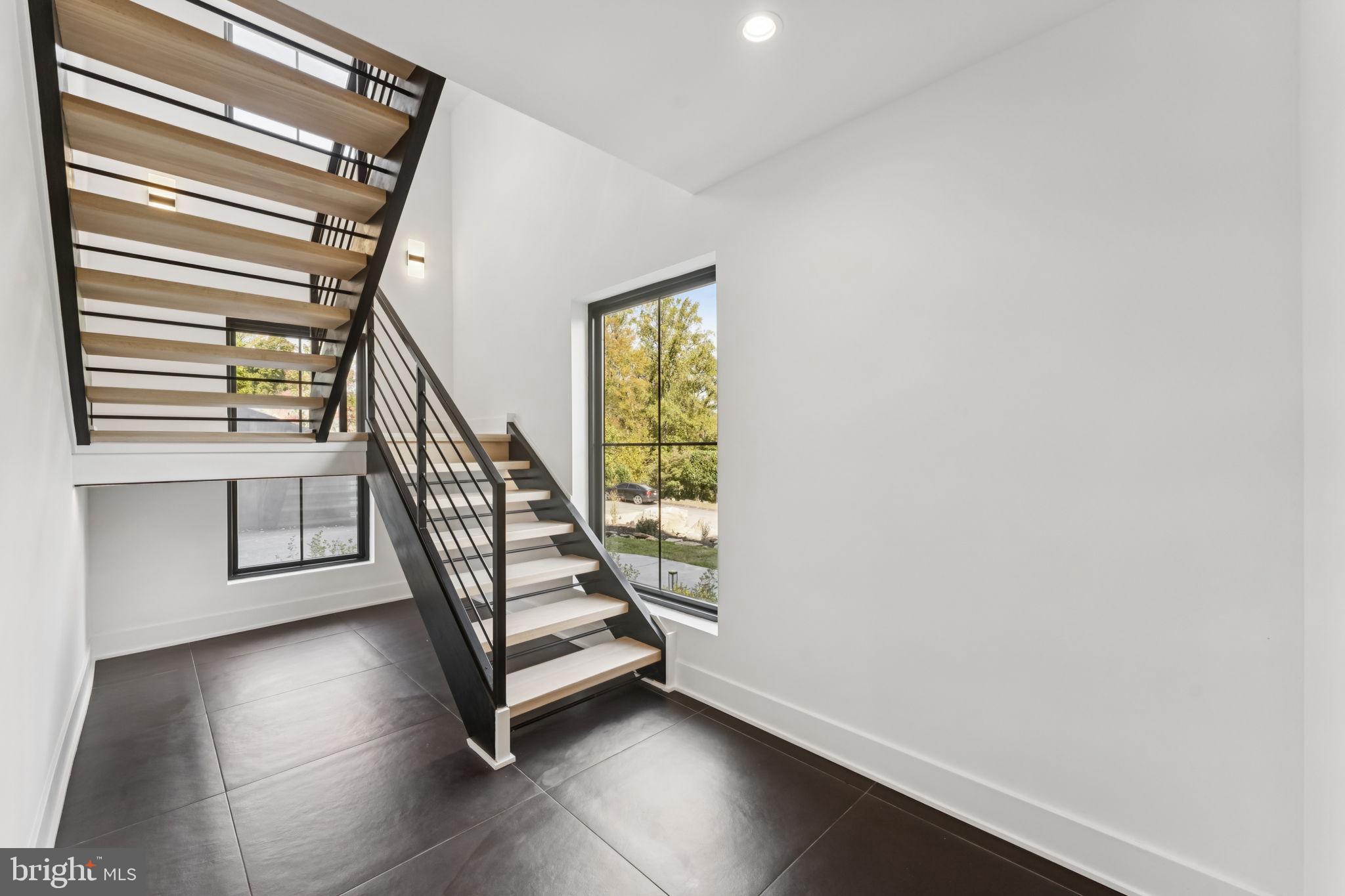 RUNNYMEADE FARMS - Residential