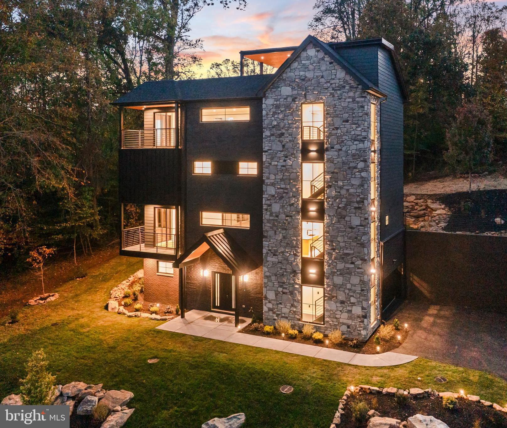 RUNNYMEADE FARMS - Residential