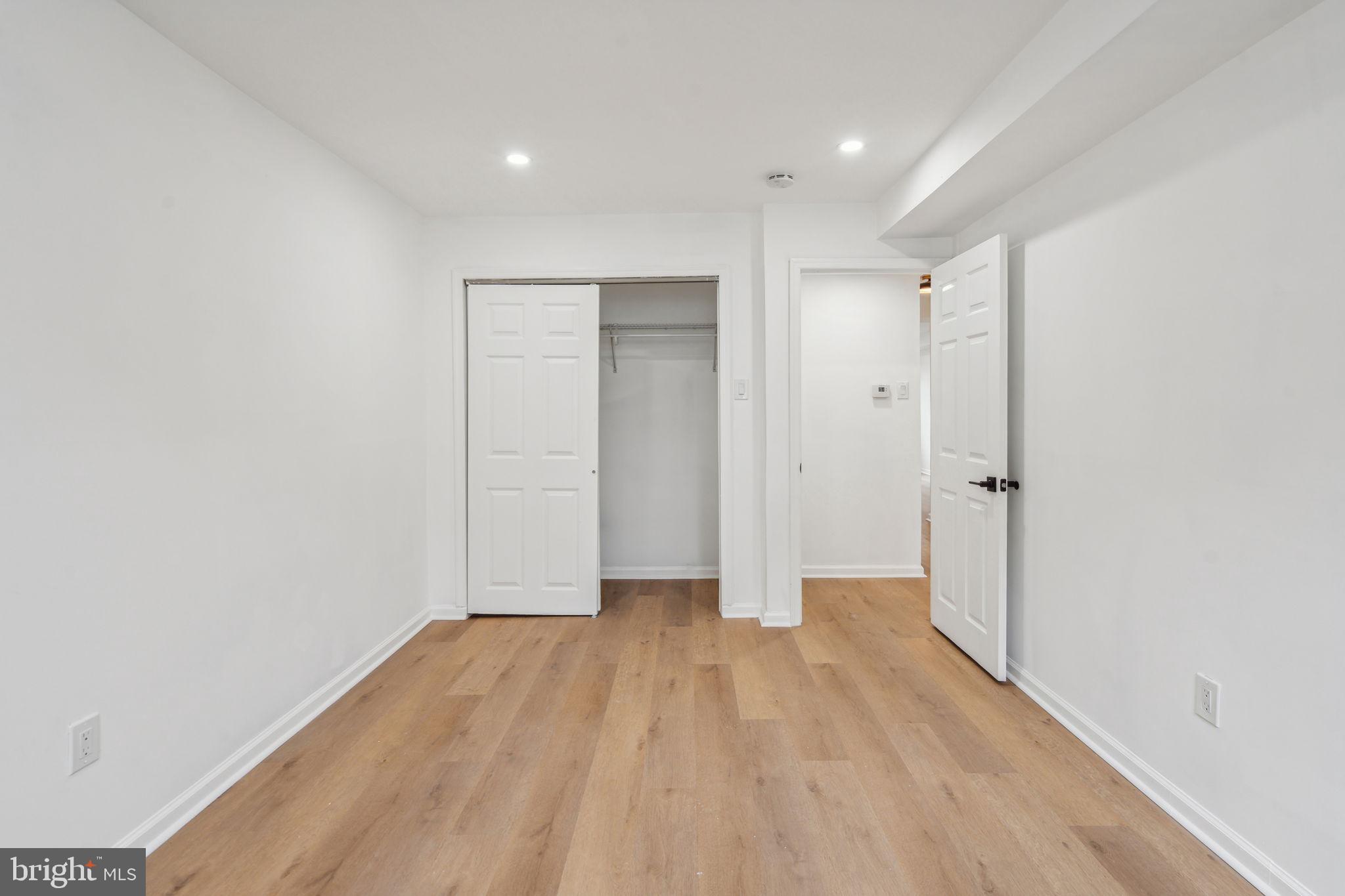 ROXBOROUGH - Residential