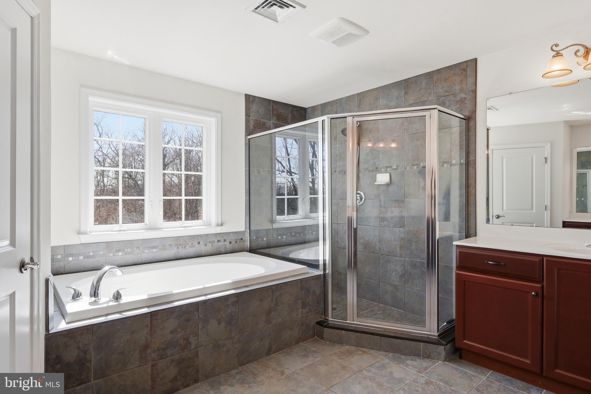 BROOKSHIRE - Residential