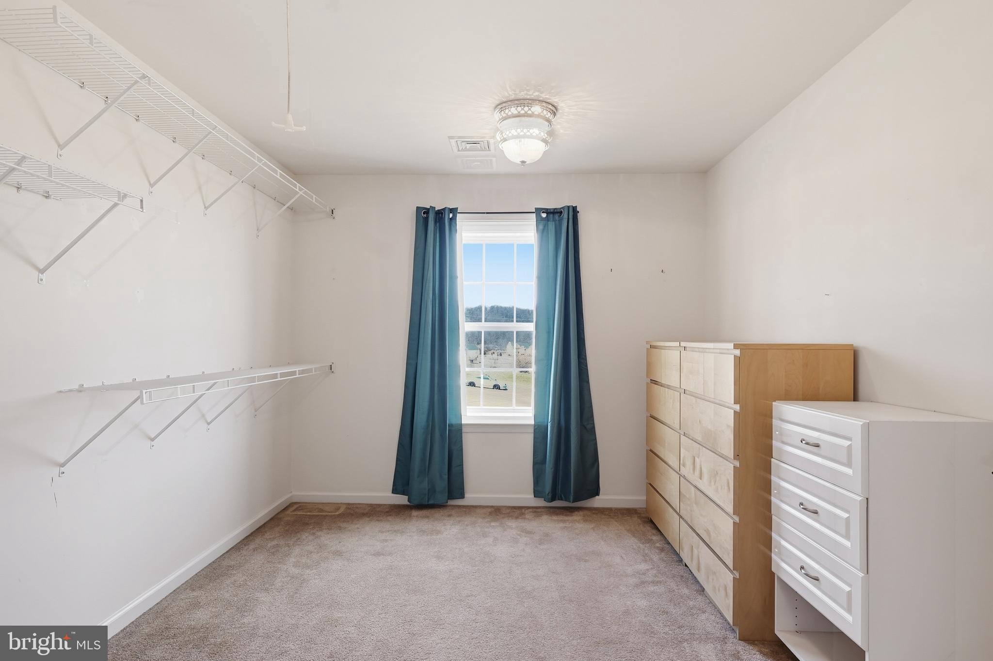 BROOKSHIRE - Residential