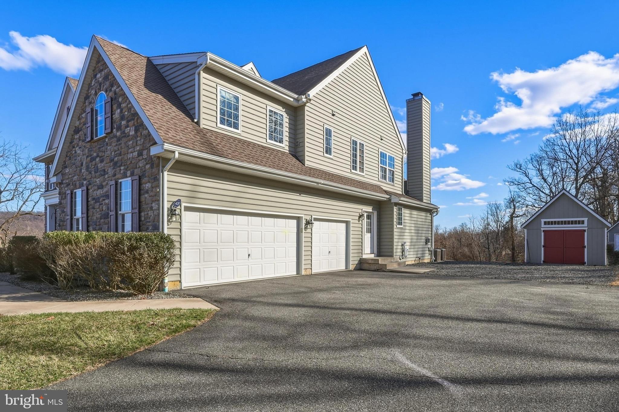 BROOKSHIRE - Residential