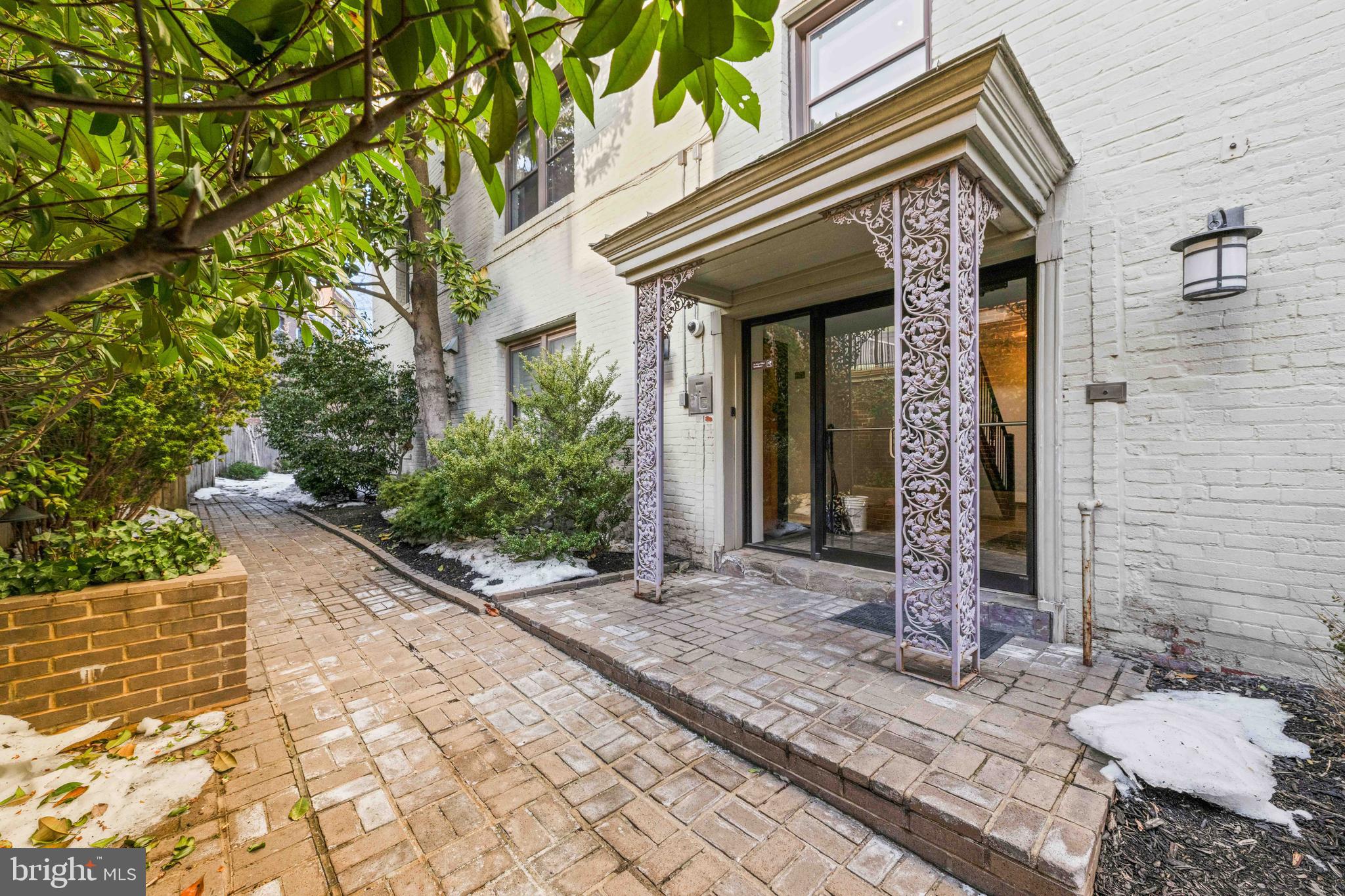 116 NORTH CAROLINA AVENUE SE 102