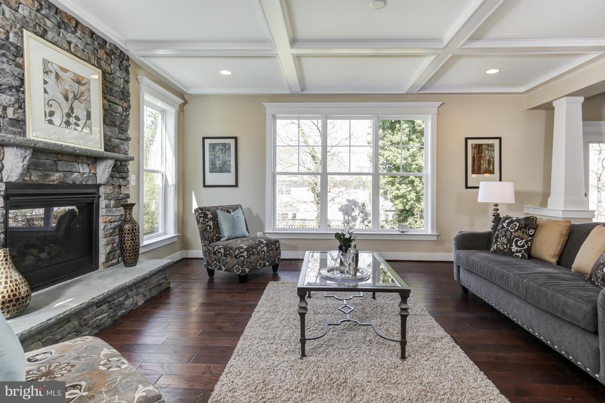 TOUCHSTONE FARMS - Residential