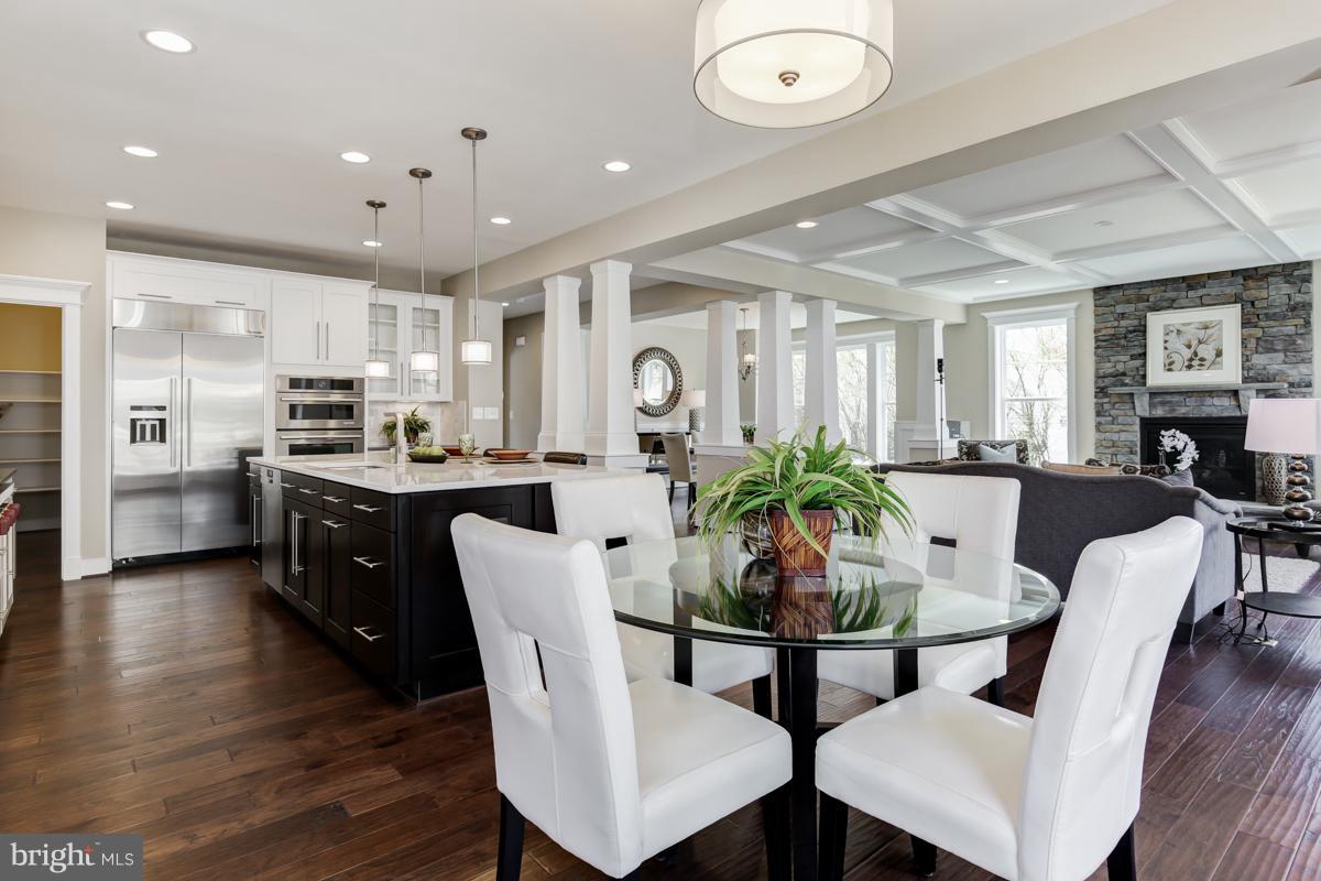 TOUCHSTONE FARMS - Residential