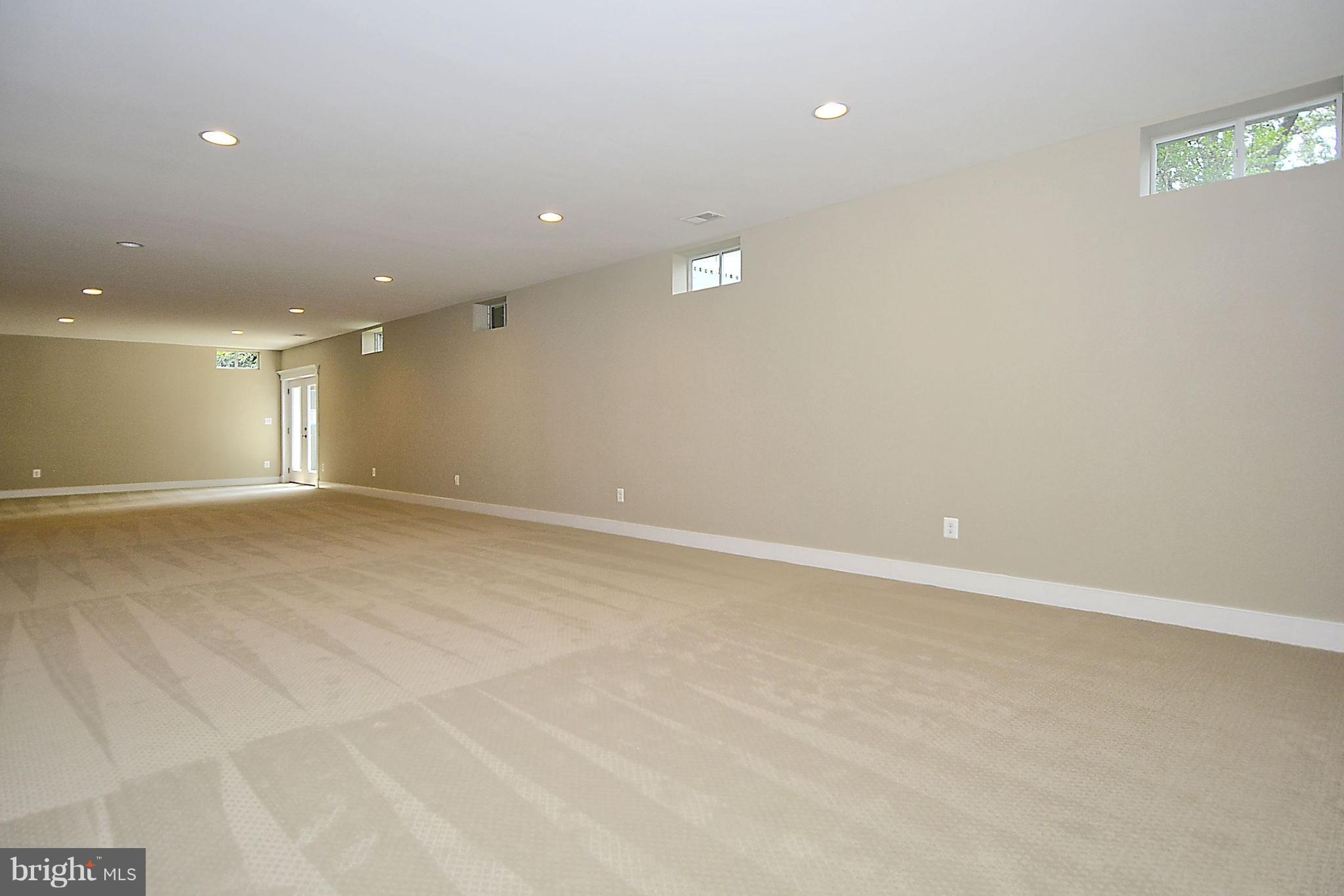 TOUCHSTONE FARMS - Residential