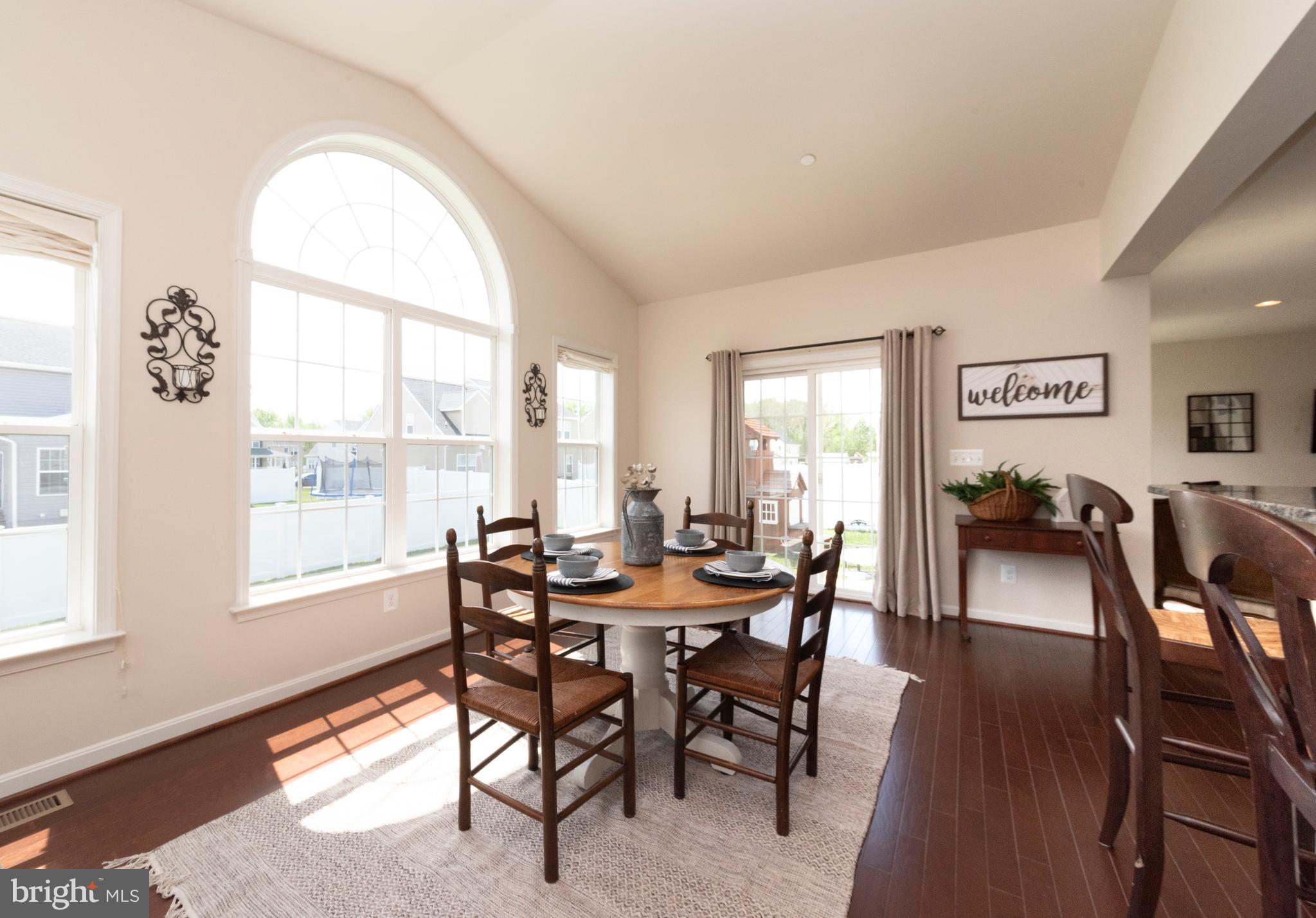 NORTH BROOK - Residential