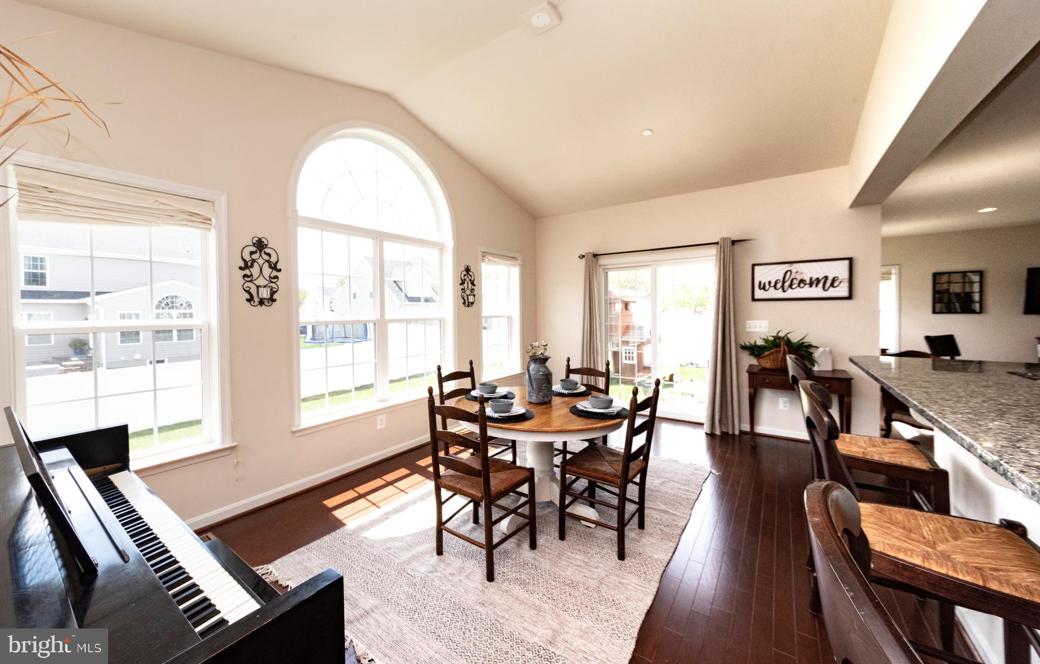 NORTH BROOK - Residential