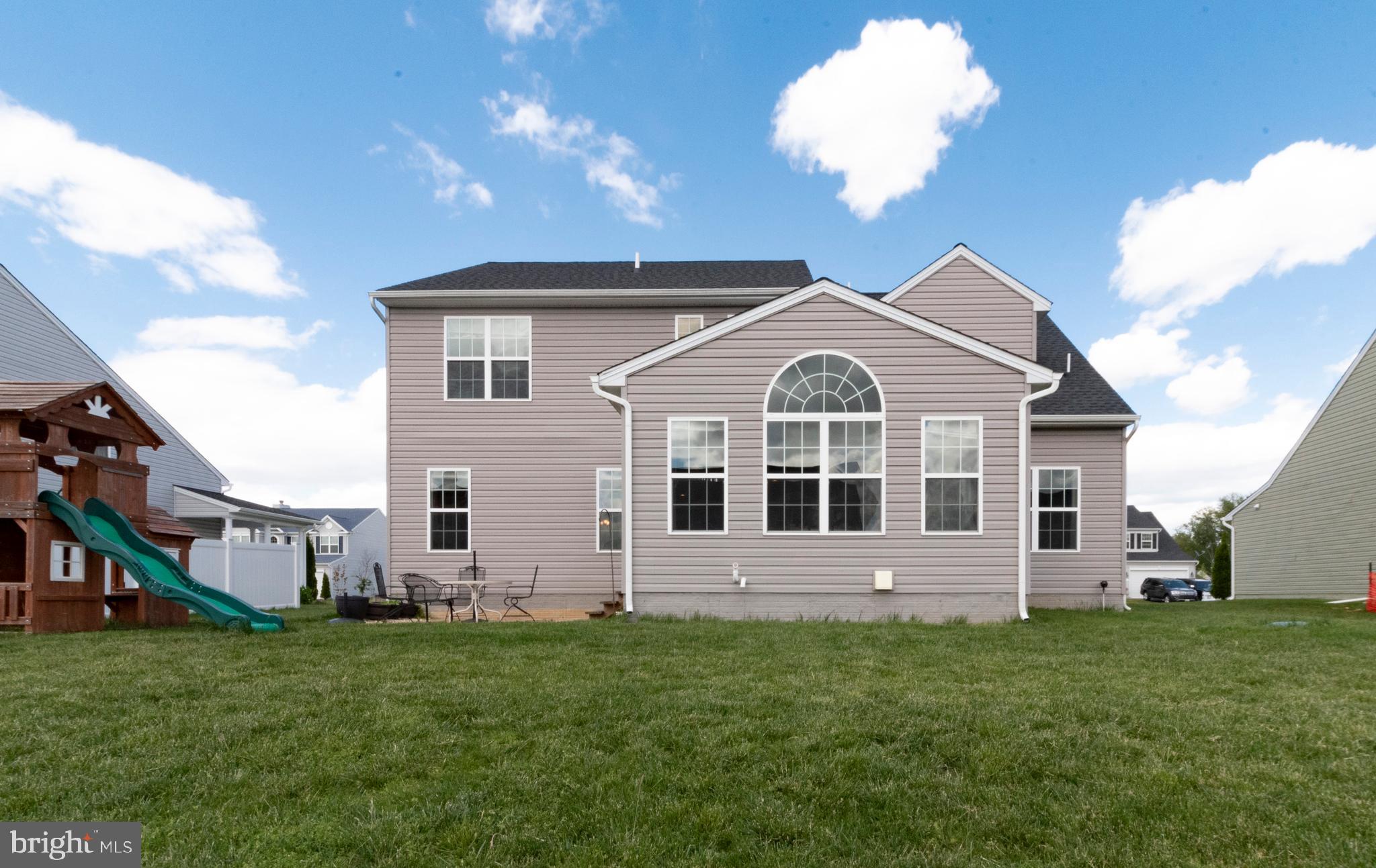 NORTH BROOK - Residential