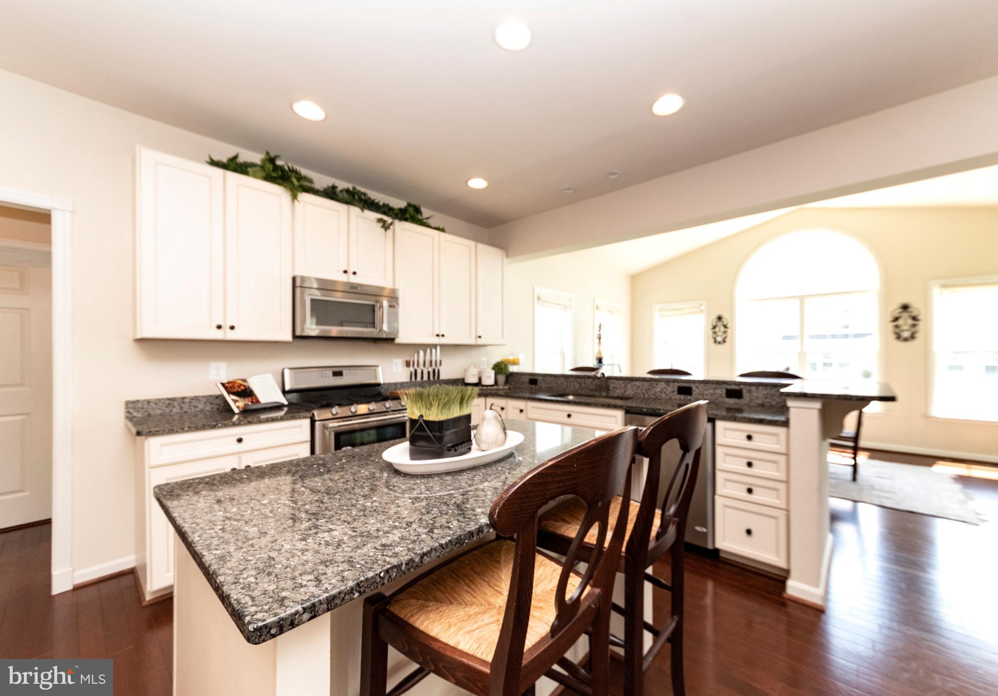 NORTH BROOK - Residential