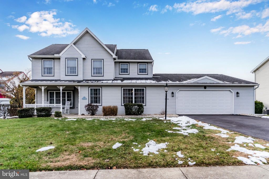 Photo of 5 Canterbury Ct, MECHANICSBURG, PA 17050 (MLS # PACB2049198)
